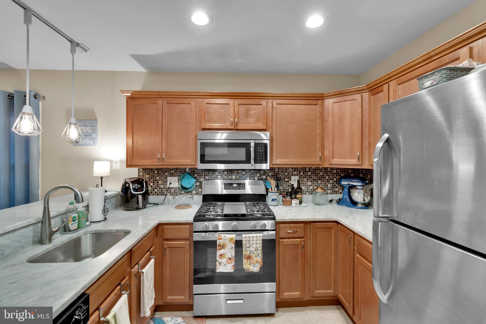 LAURAVILLE HISTORIC DISTRICT - Residential