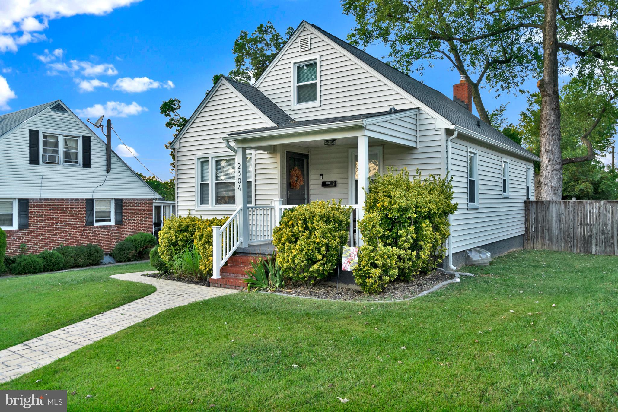 LAURAVILLE HISTORIC DISTRICT - Residential