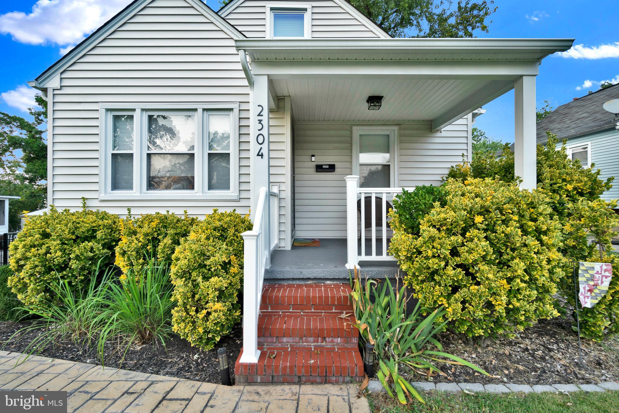 LAURAVILLE HISTORIC DISTRICT - Residential