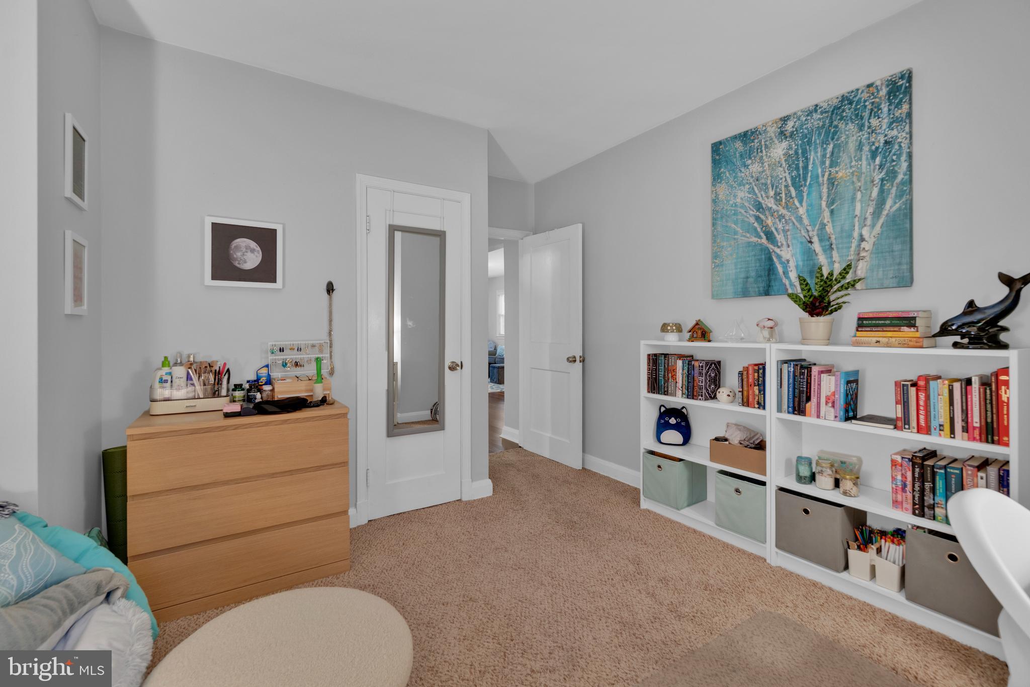 LAURAVILLE HISTORIC DISTRICT - Residential