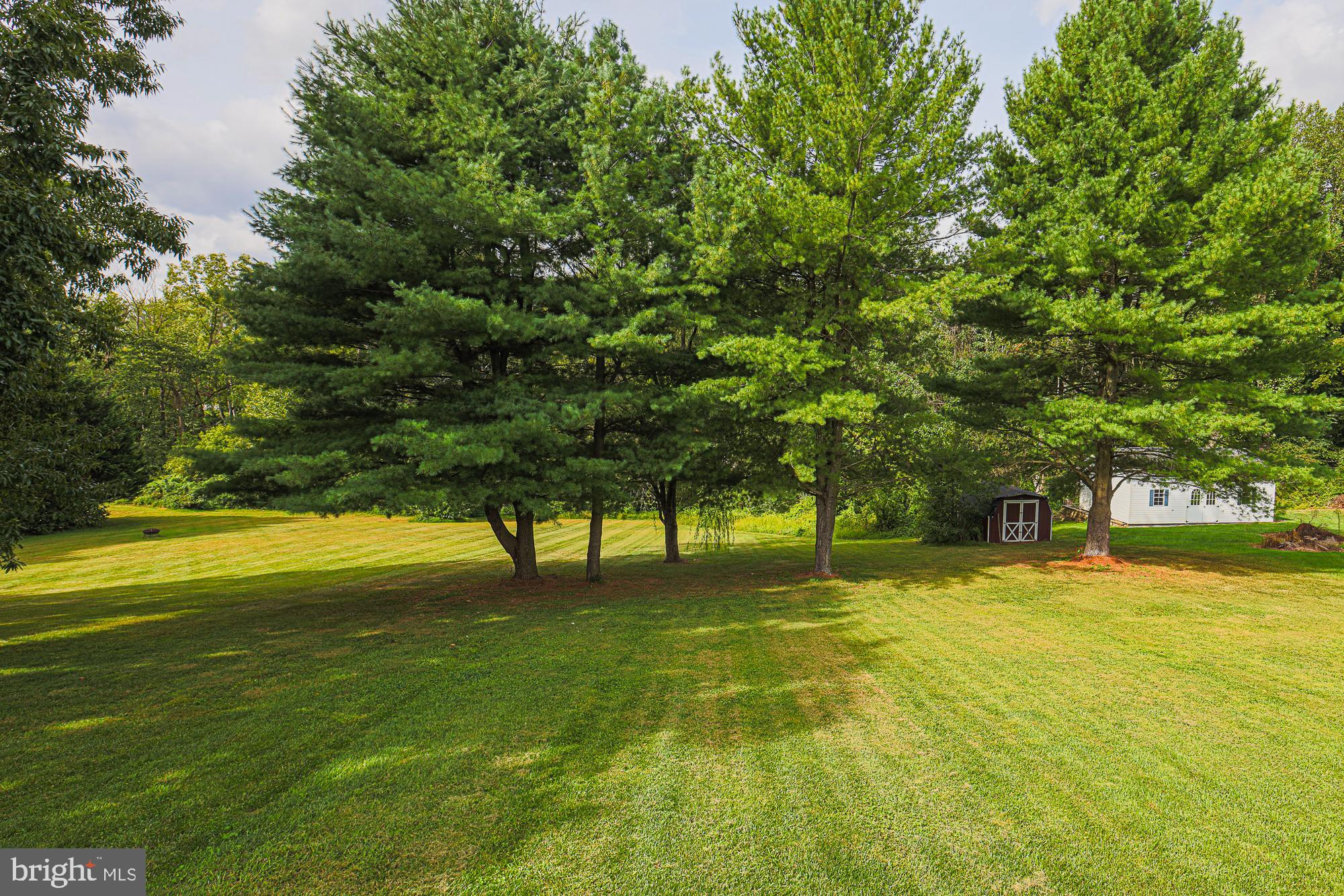 COACH & FOUR - Residential