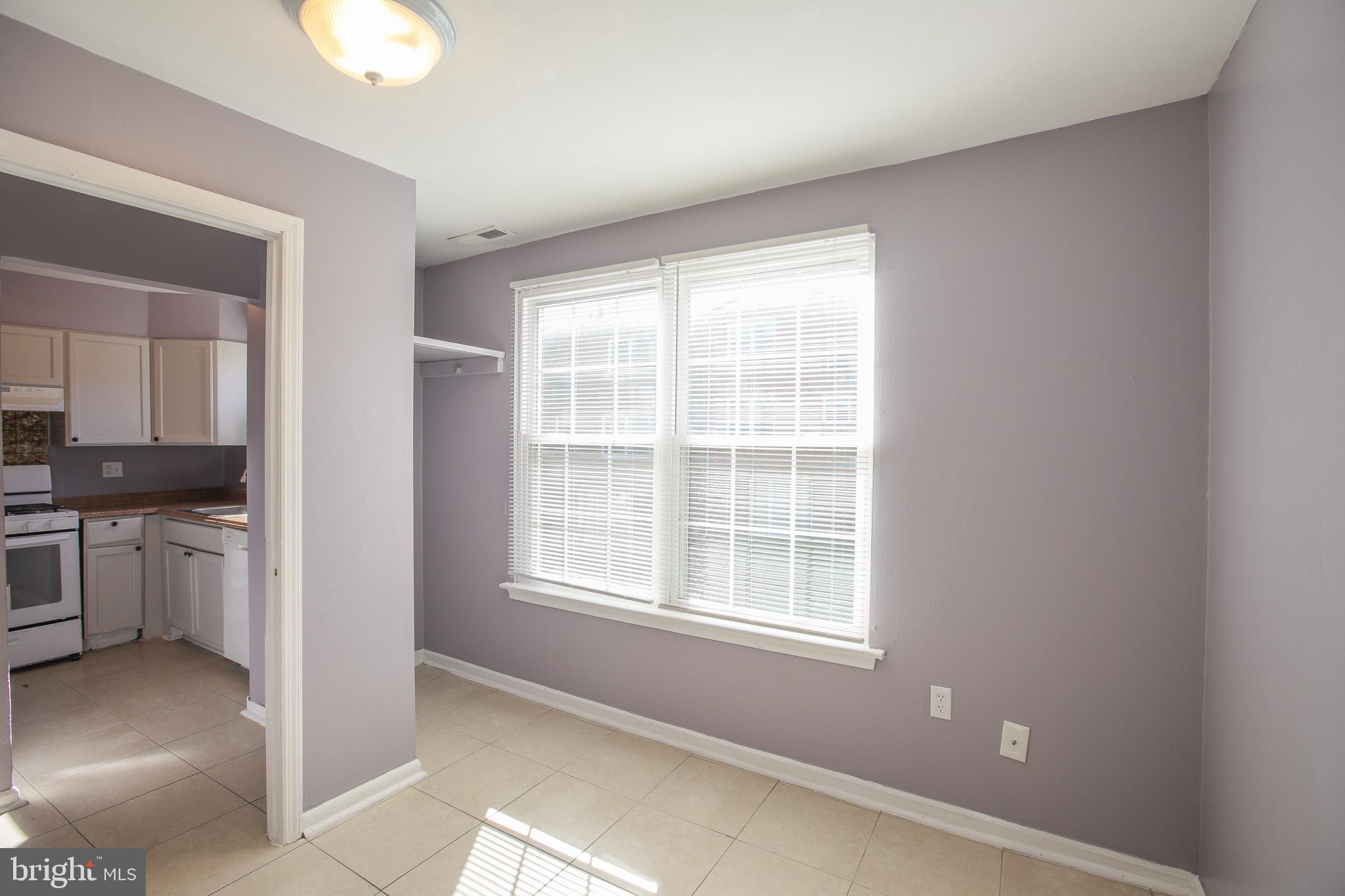 OLD TOWNE VILLAGE CONDOMINIUMS - Residential