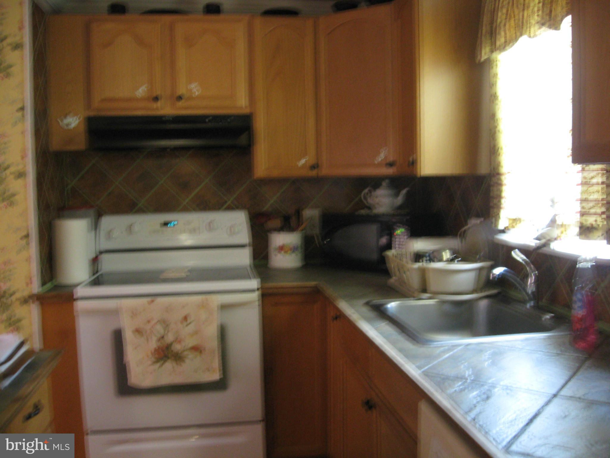 HILLANDALE HOMES - Residential