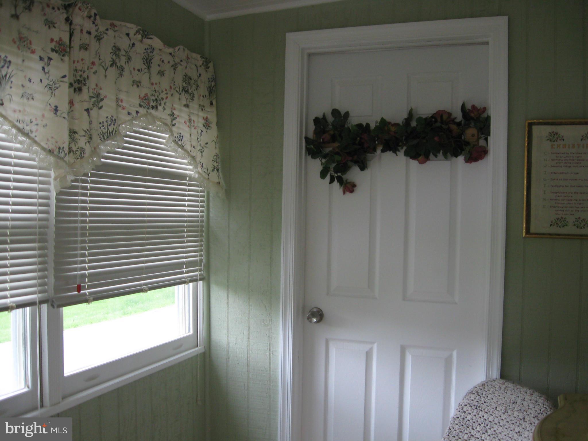 HILLANDALE HOMES - Residential