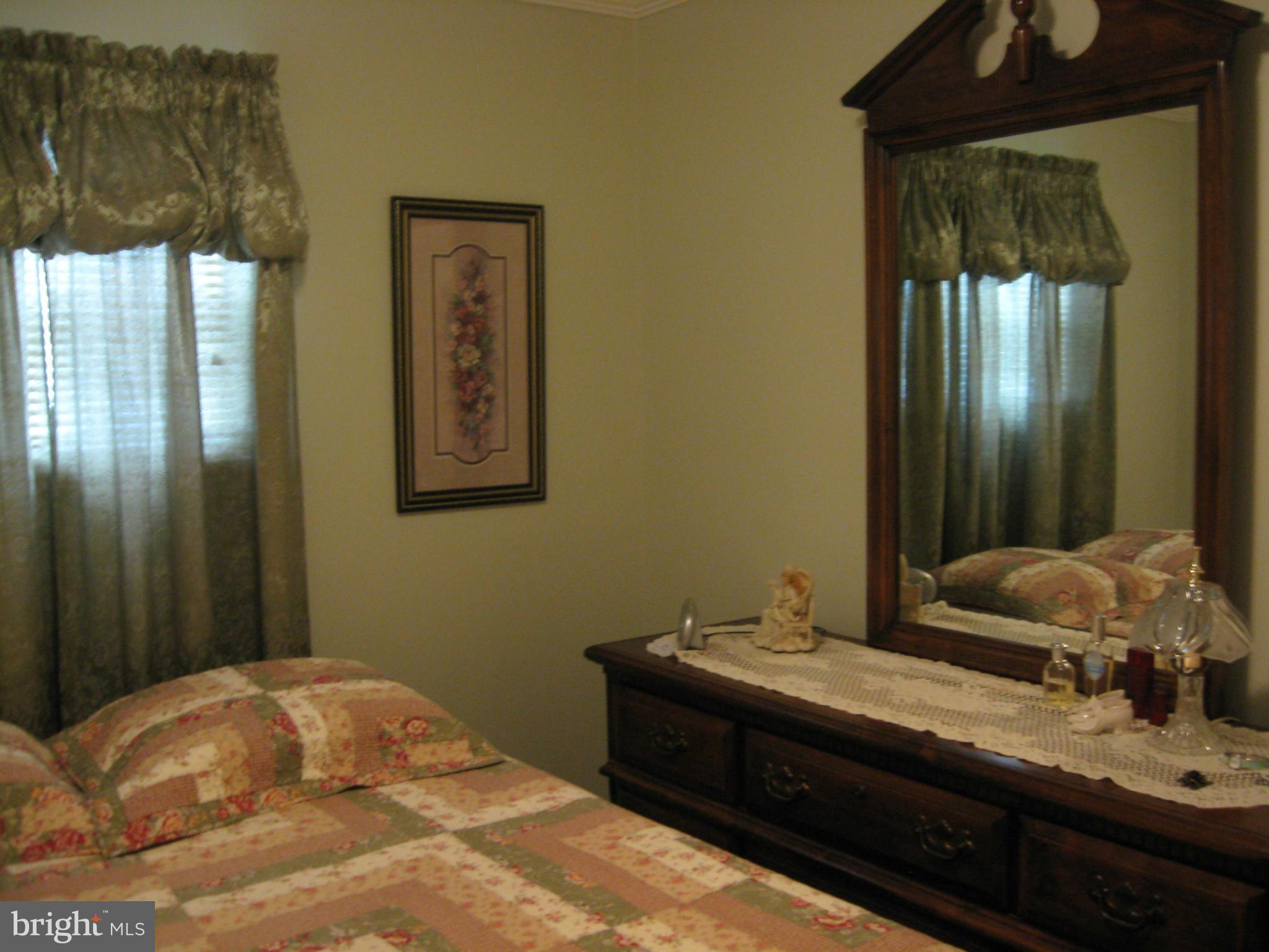 HILLANDALE HOMES - Residential