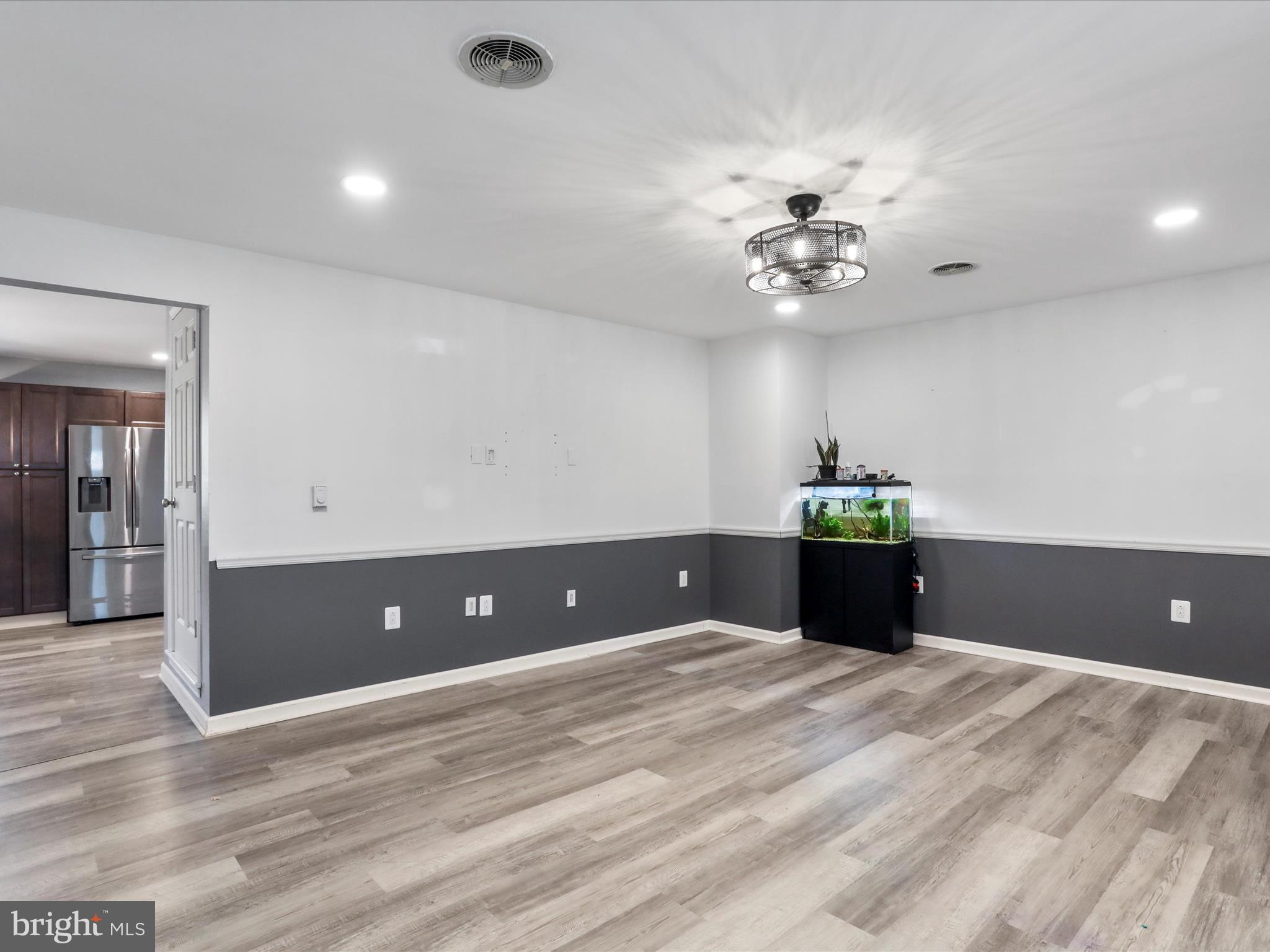 BAKER HEIGHTS - Residential