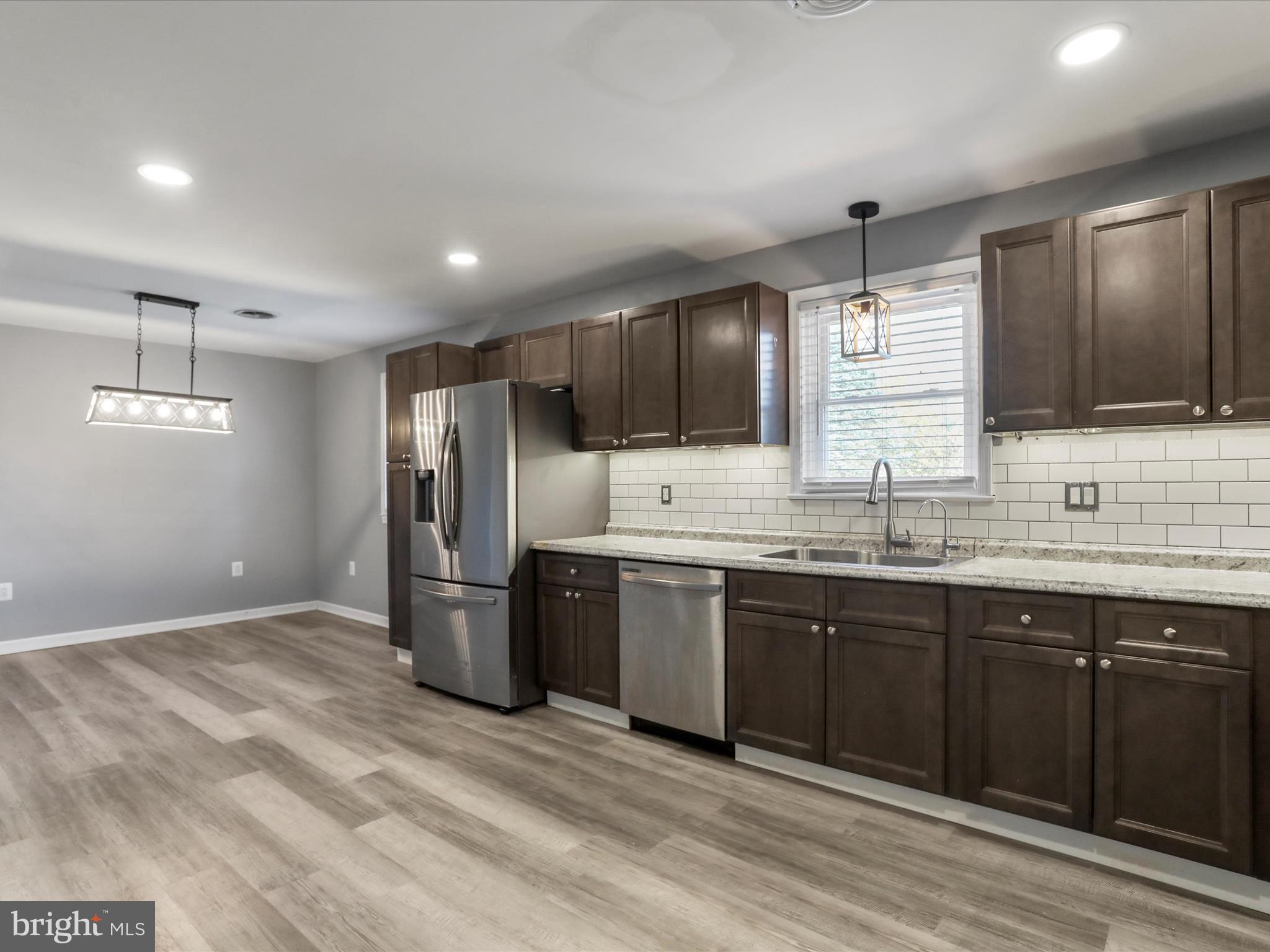 BAKER HEIGHTS - Residential