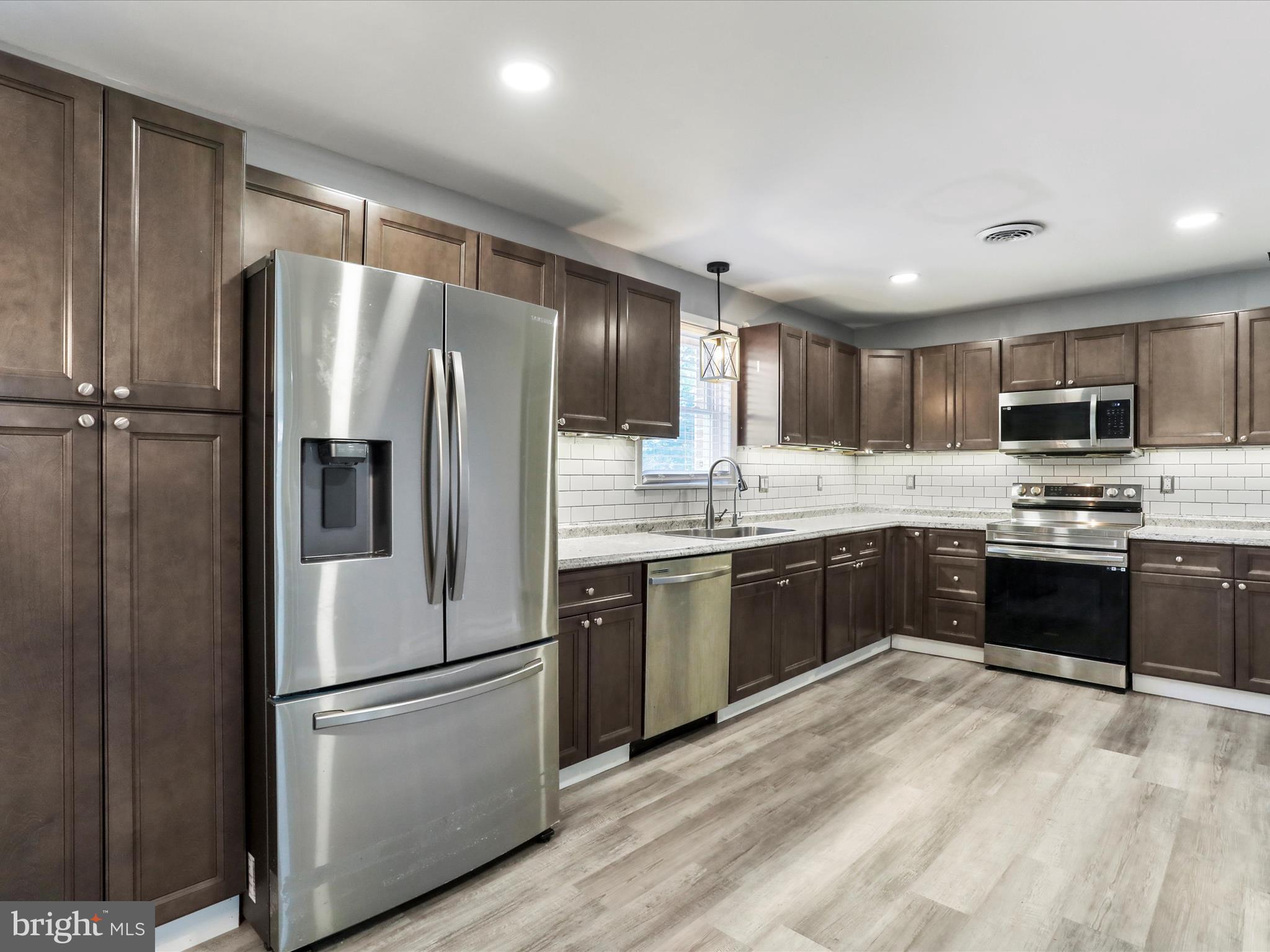 BAKER HEIGHTS - Residential