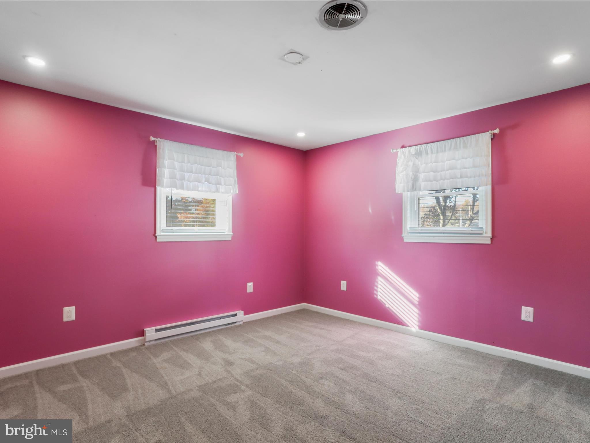 BAKER HEIGHTS - Residential