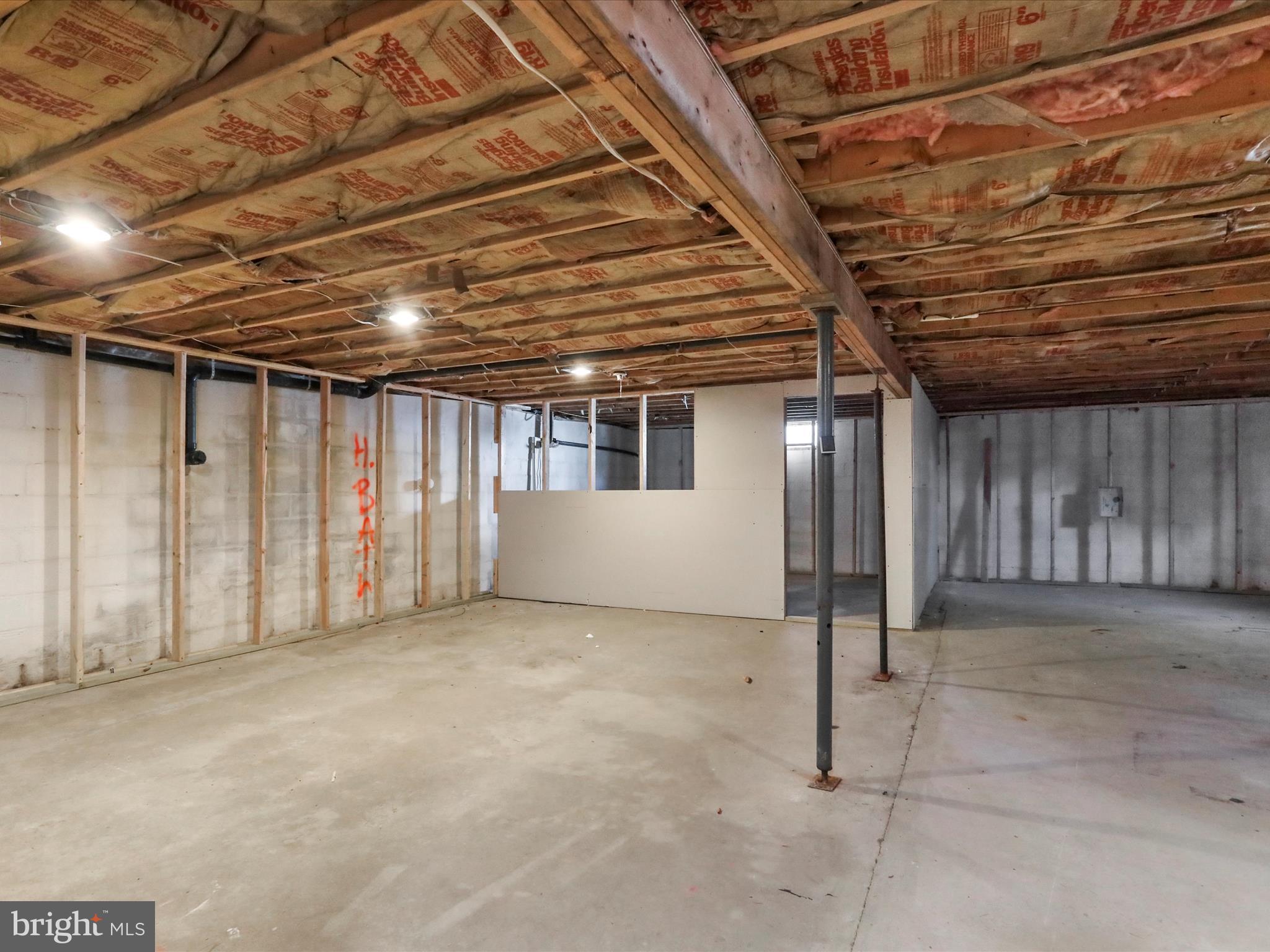 BAKER HEIGHTS - Residential