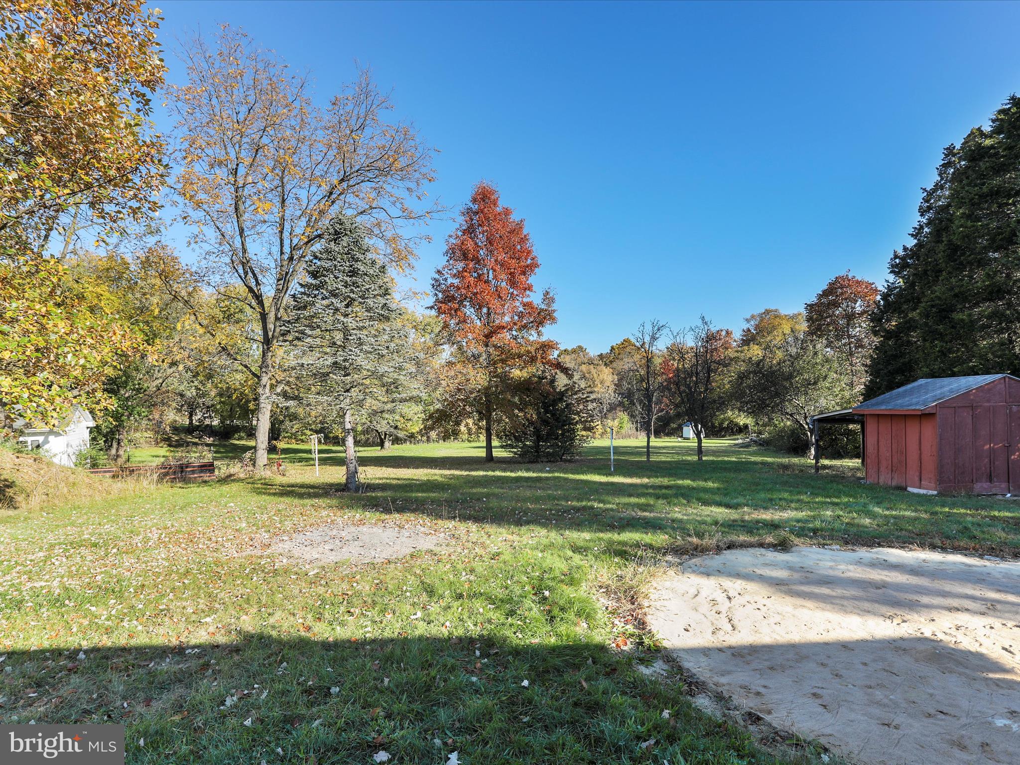BAKER HEIGHTS - Residential