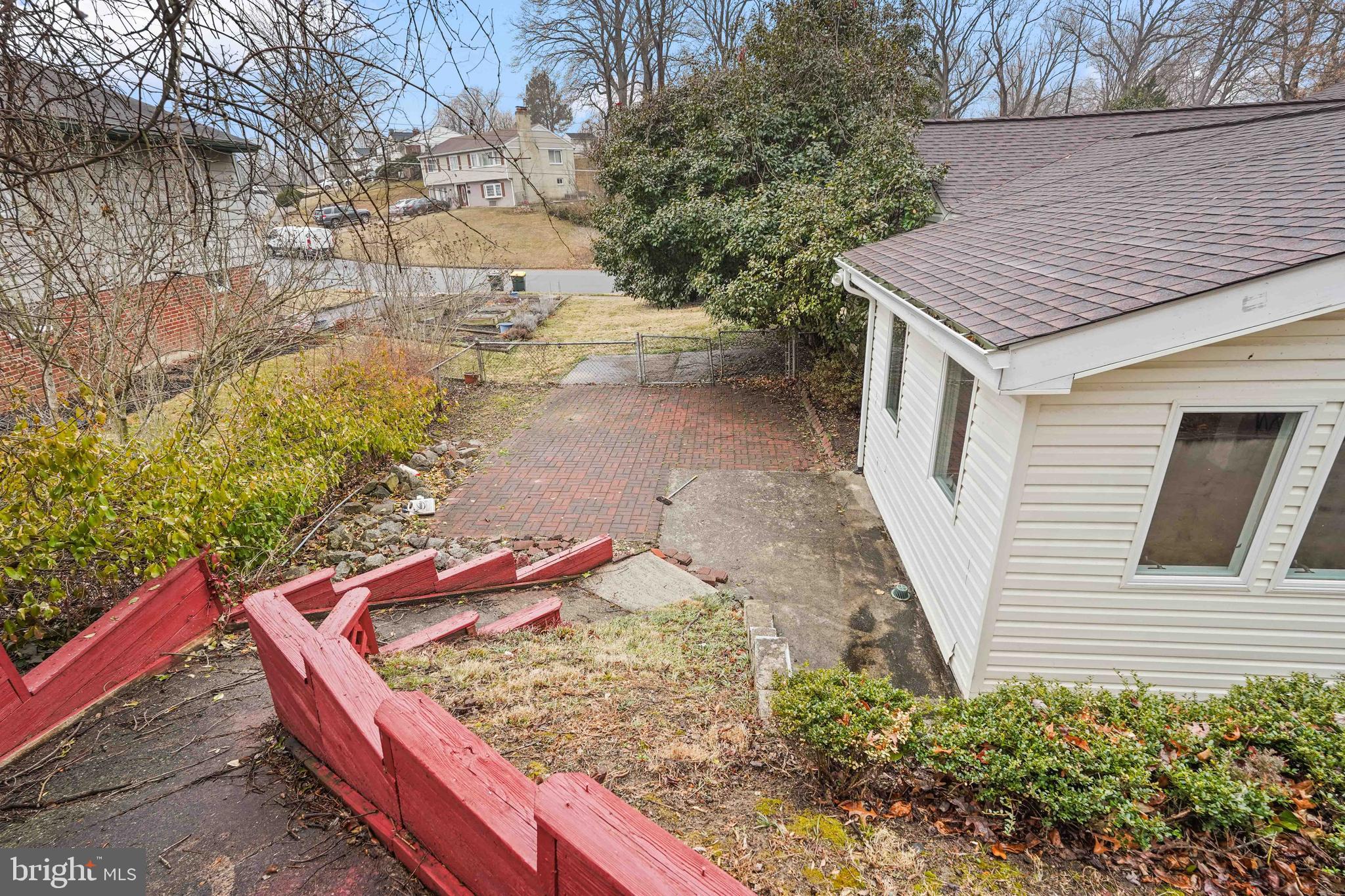 SPRINGFIELD - Residential