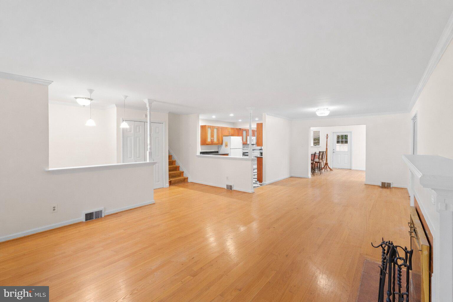 SPRINGFIELD - Residential