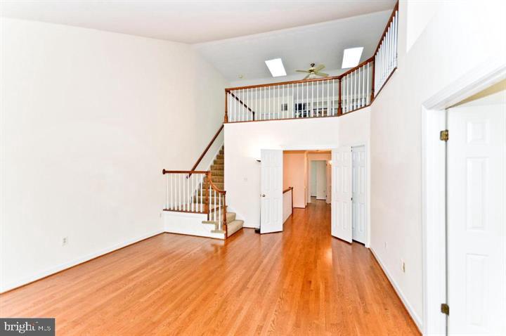 HAMPTON HILLS - Residential Lease