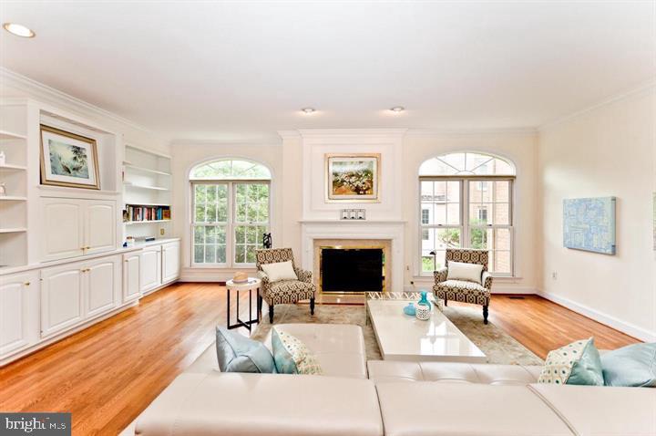 HAMPTON HILLS - Residential Lease