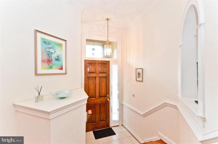 HAMPTON HILLS - Residential Lease