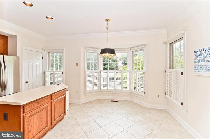 HAMPTON HILLS - Residential Lease