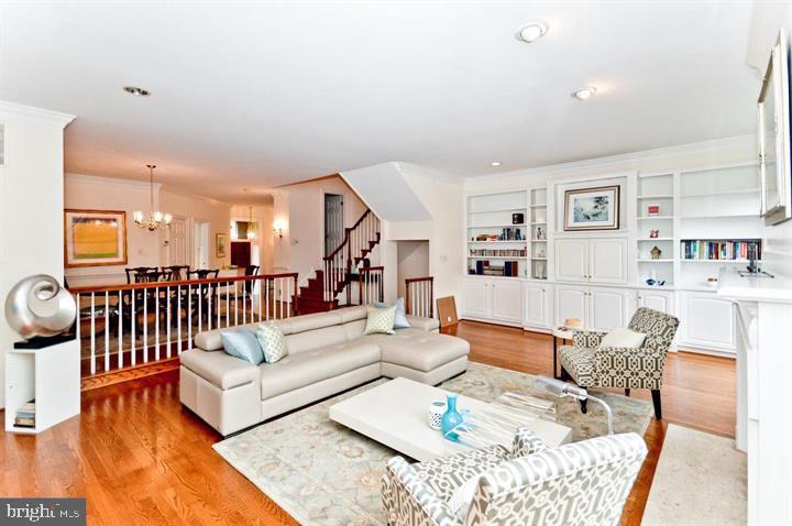 HAMPTON HILLS - Residential Lease