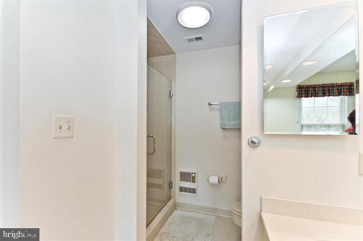 HAMPTON HILLS - Residential Lease