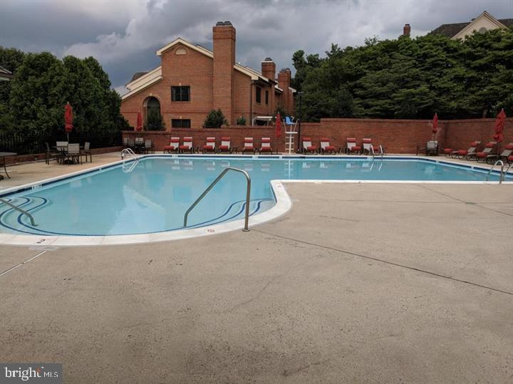 HAMPTON HILLS - Residential Lease