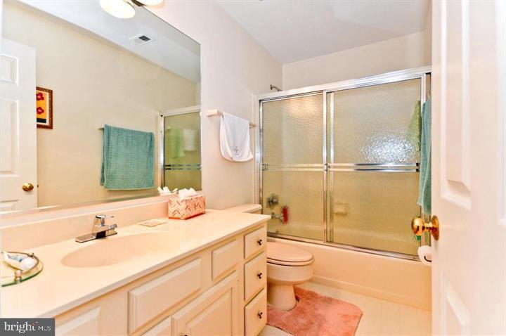 HAMPTON HILLS - Residential Lease