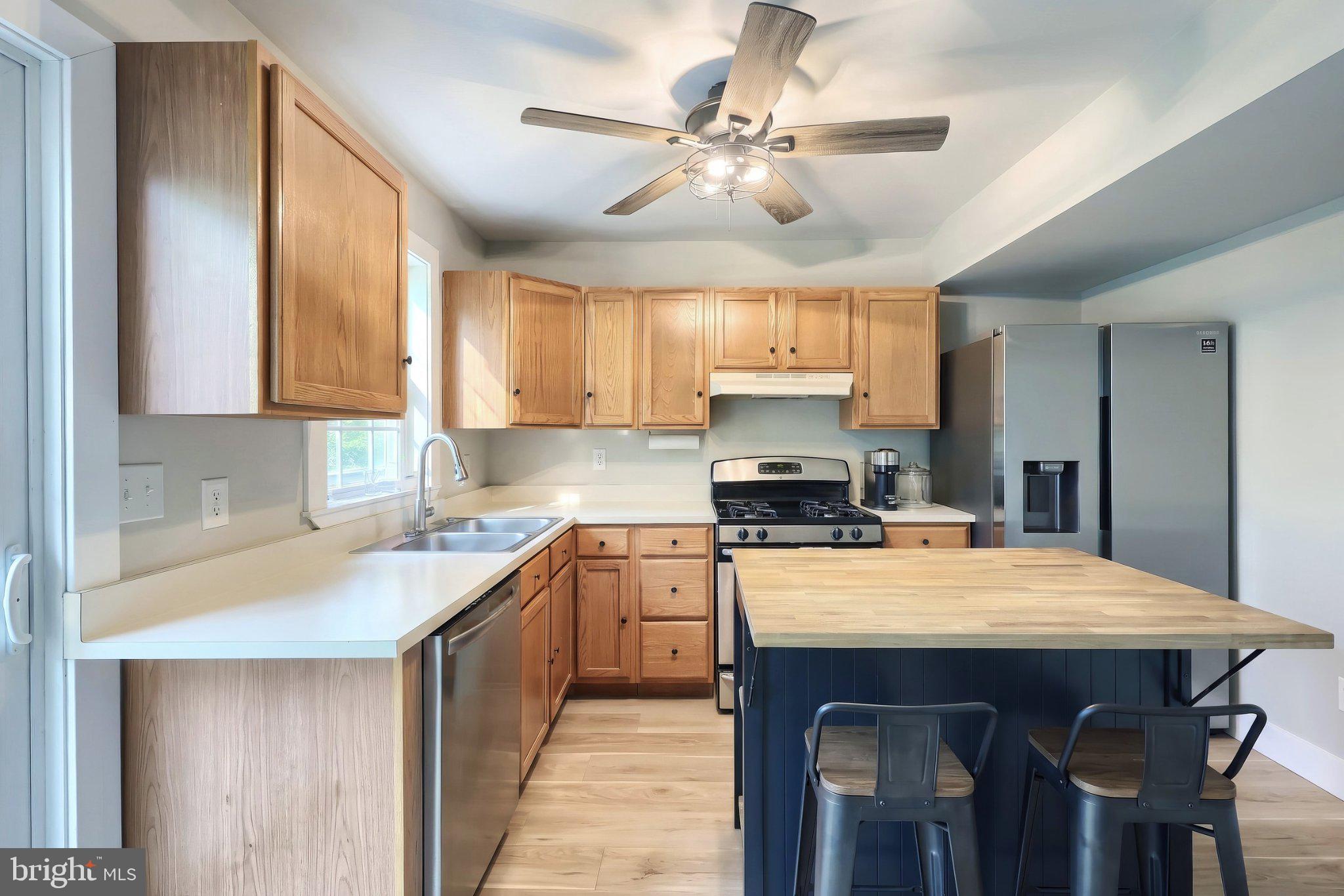 PLUM CREEK VILLAGE - Residential