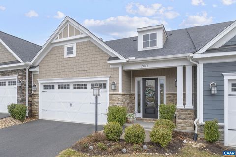Townhouse For Sale - 2012 Dunwood Dr Dr<br/> CROZET, VA 22932