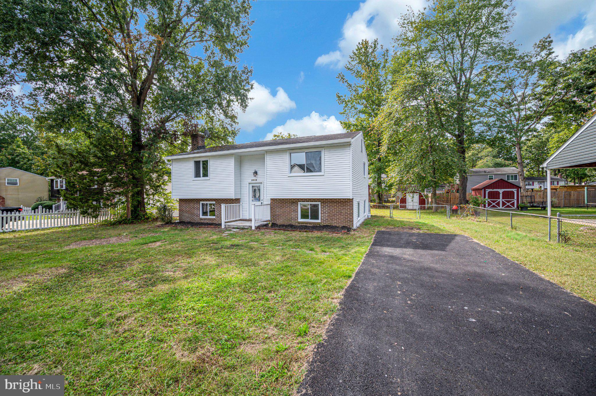 5516 PETERS LANE