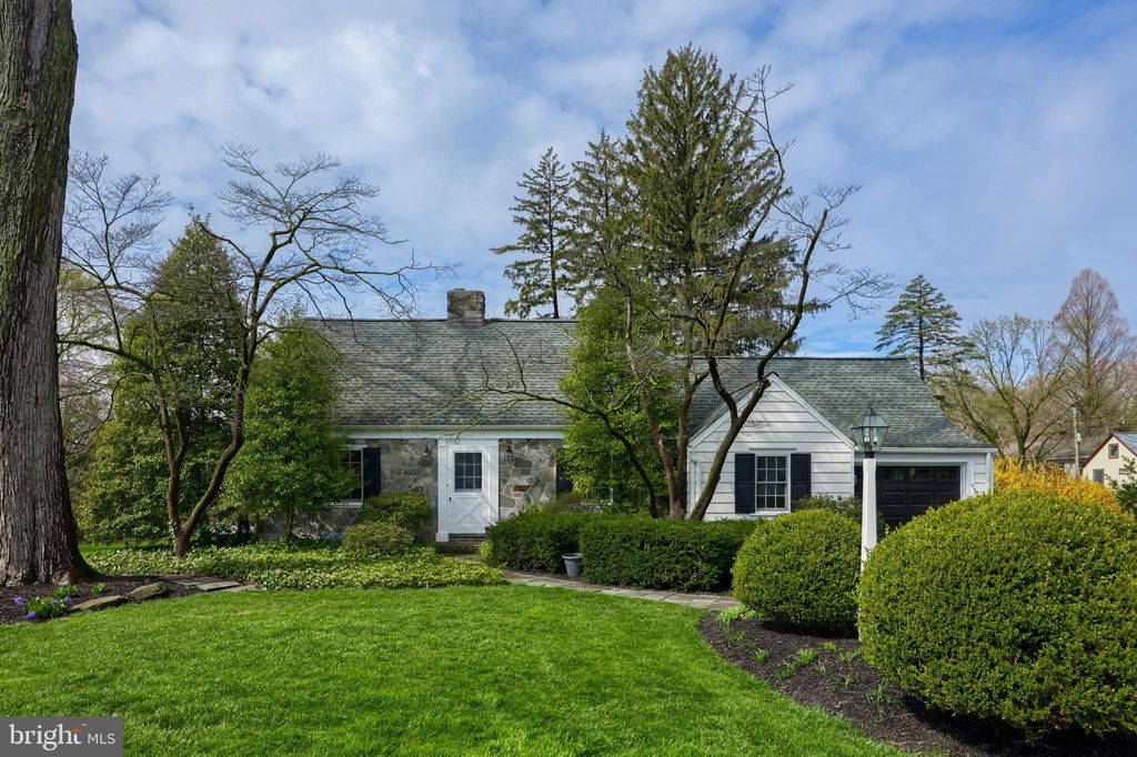 Photo of 1884 Nanticoke Road, Lancaster, PA 17601 (MLS # PALA2049088)