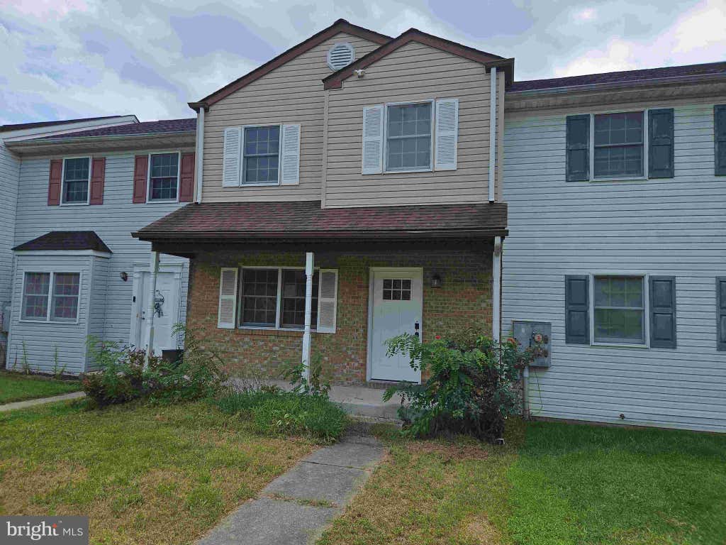 Photo of 308 Twigg Drive, MARTINSBURG, WV 25404 (MLS # WVBE2054042)