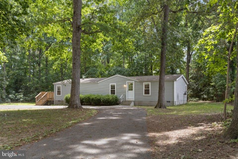 Mobile Home For Sale - 10667 Heritage Road<br/> LINCOLN, DE 19960