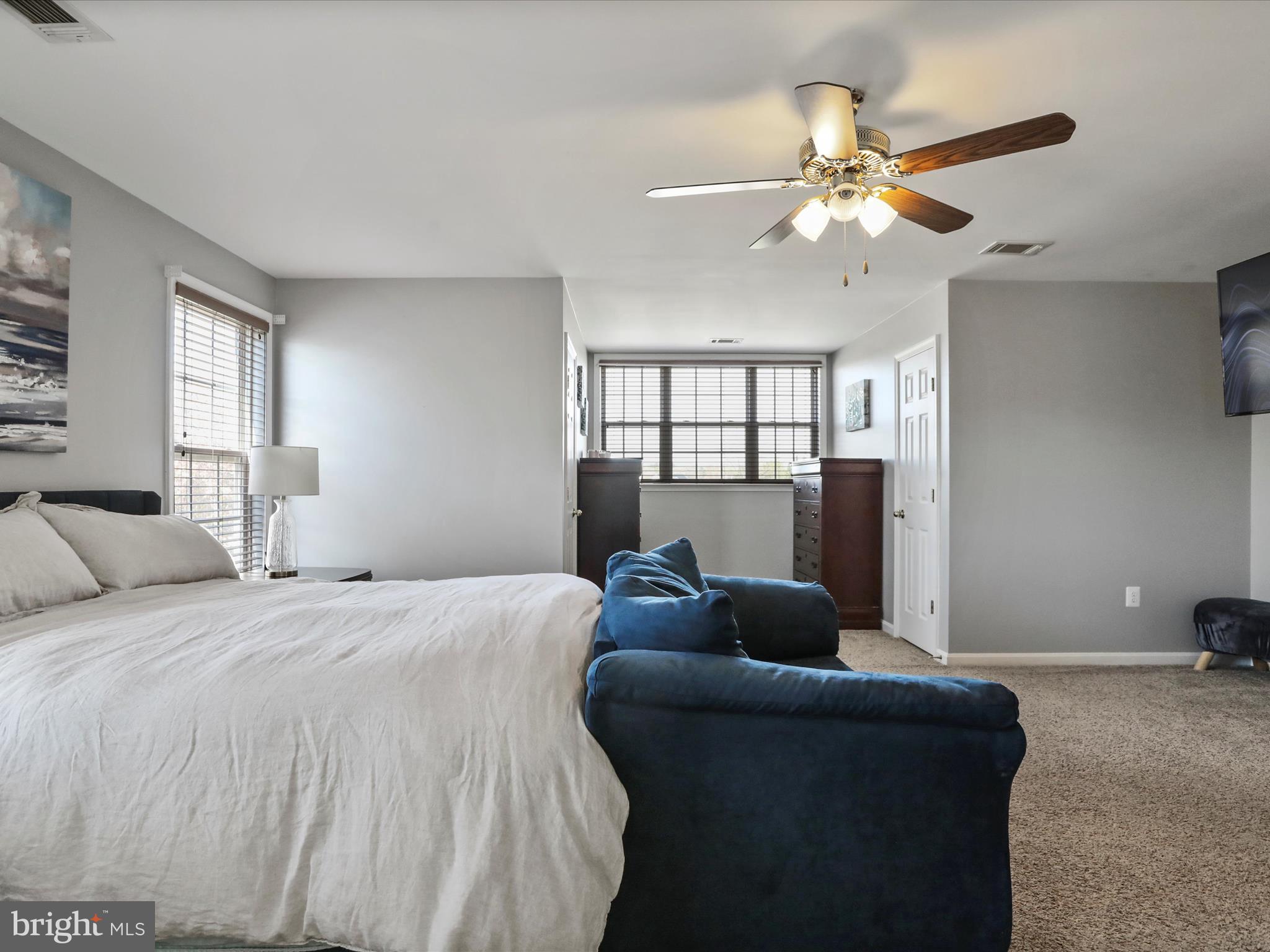 CLOVER RIDGE - Residential