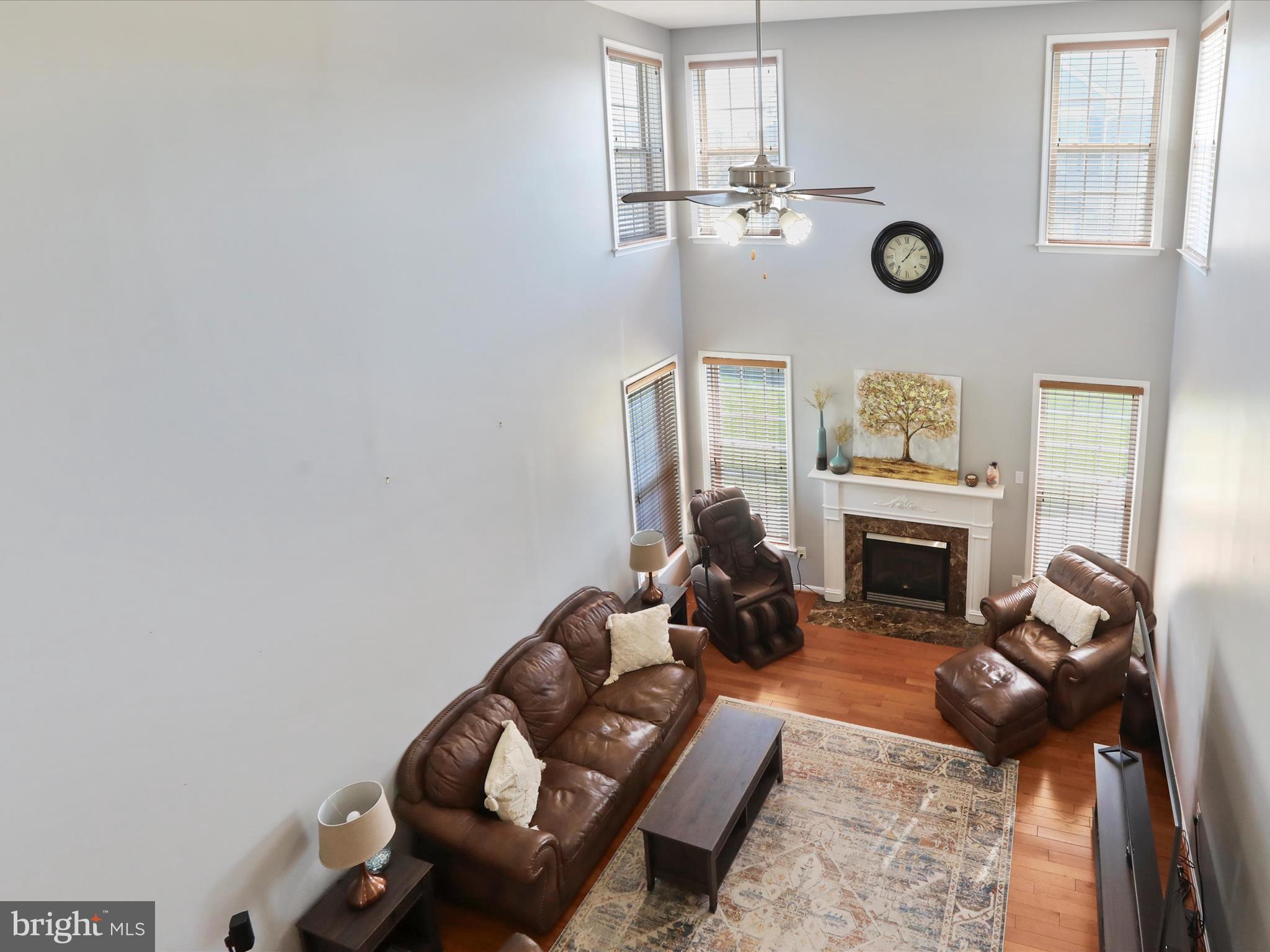 CLOVER RIDGE - Residential