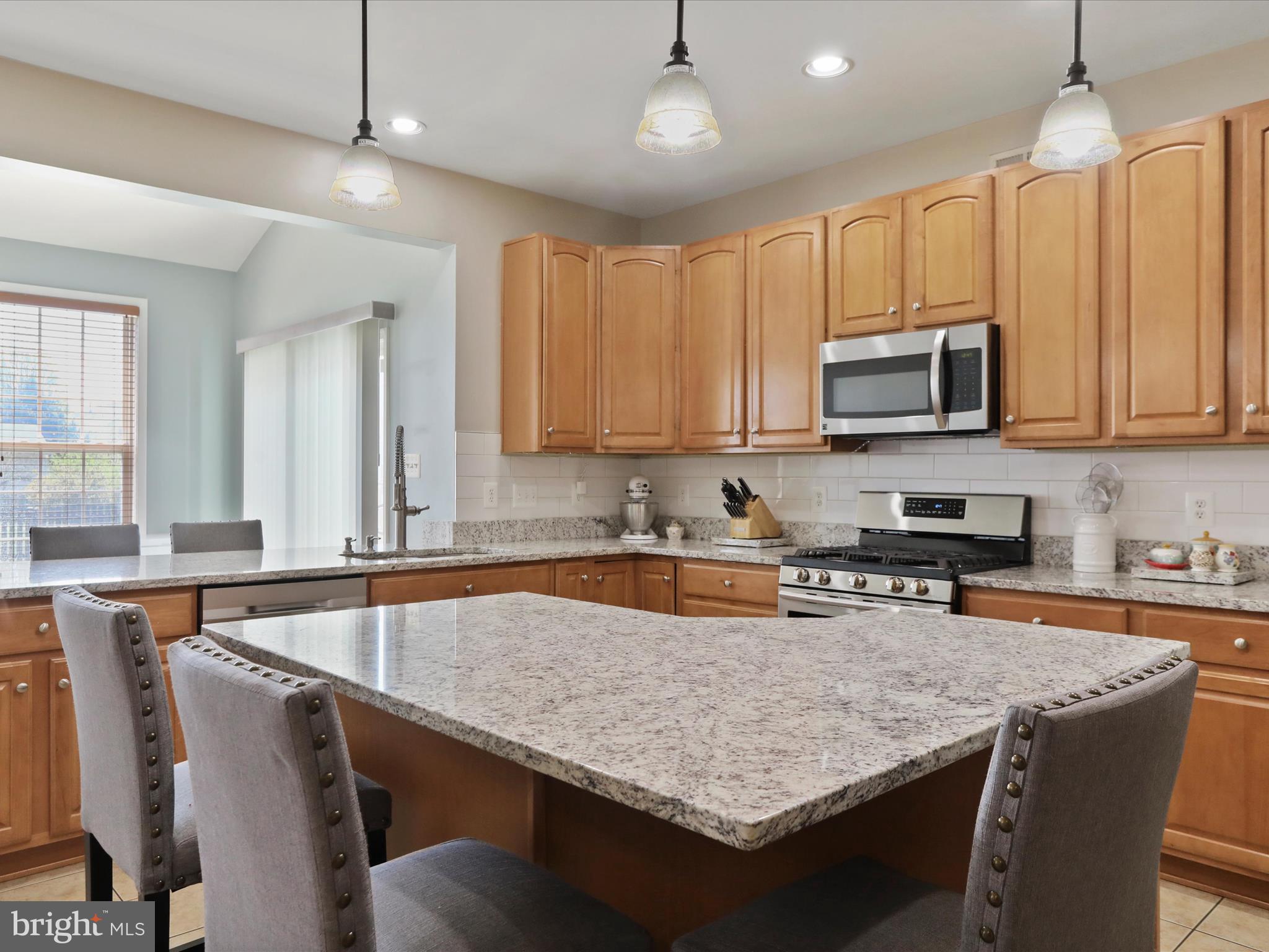 CLOVER RIDGE - Residential