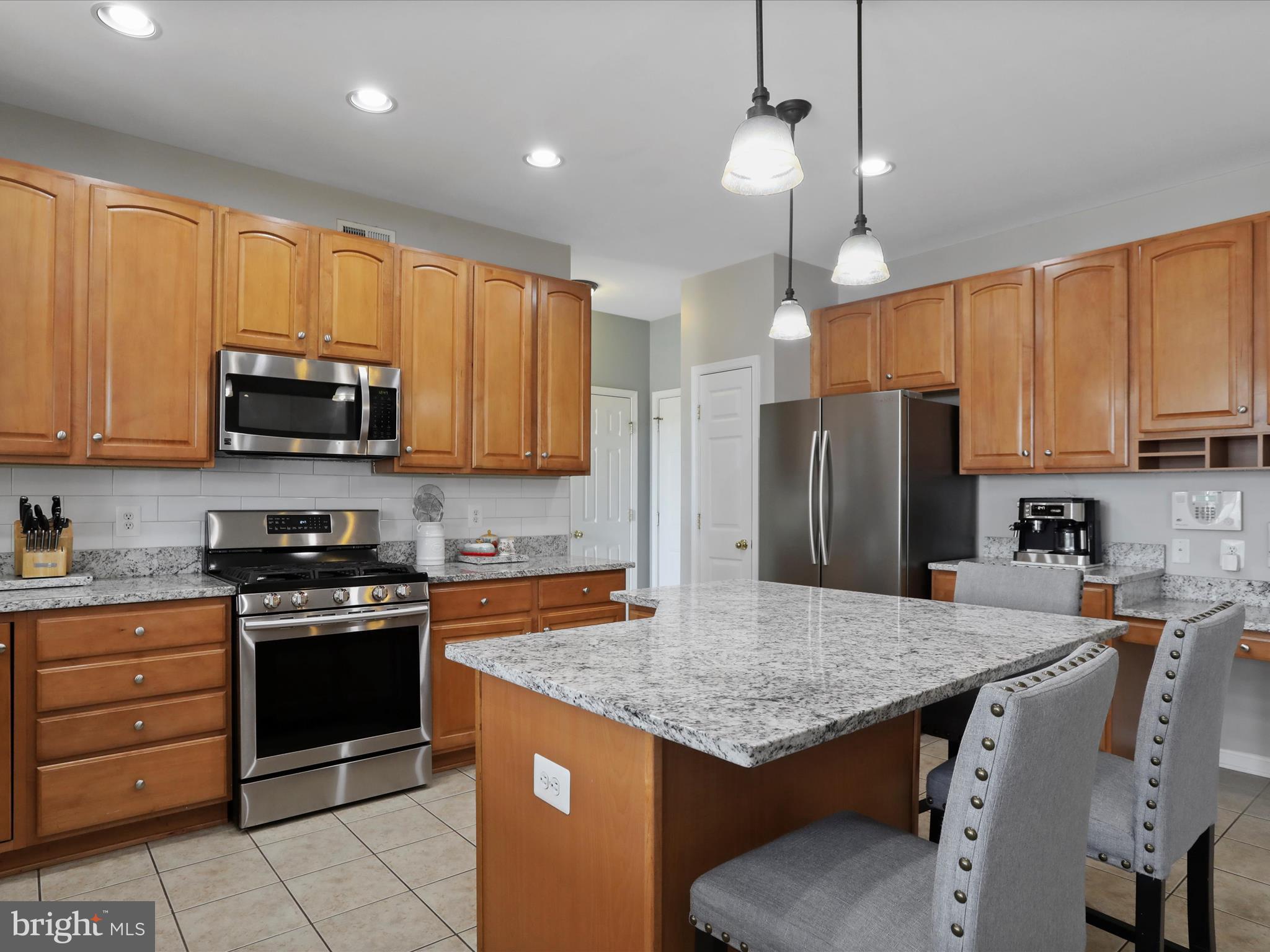 CLOVER RIDGE - Residential