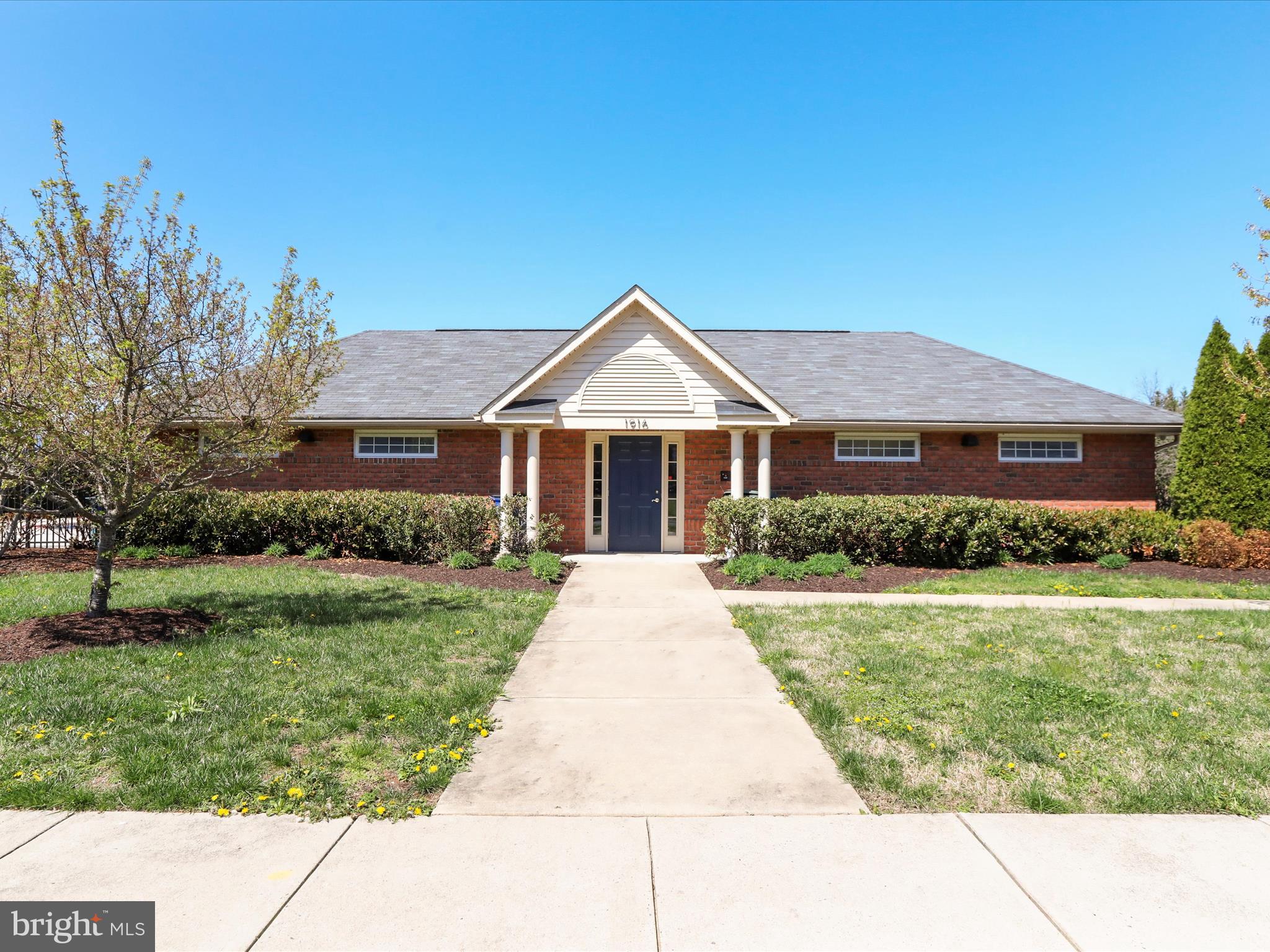 CLOVER RIDGE - Residential