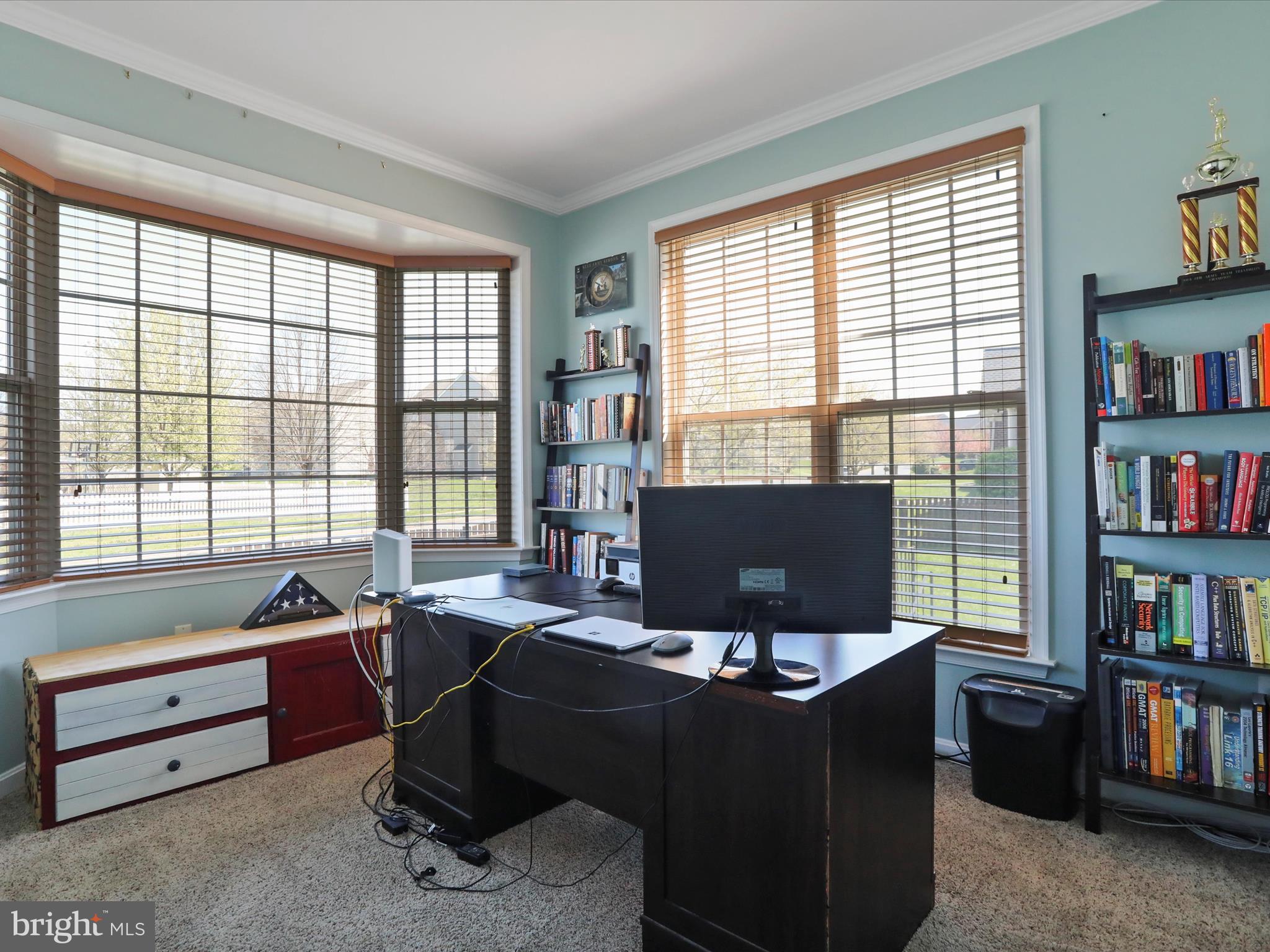 CLOVER RIDGE - Residential