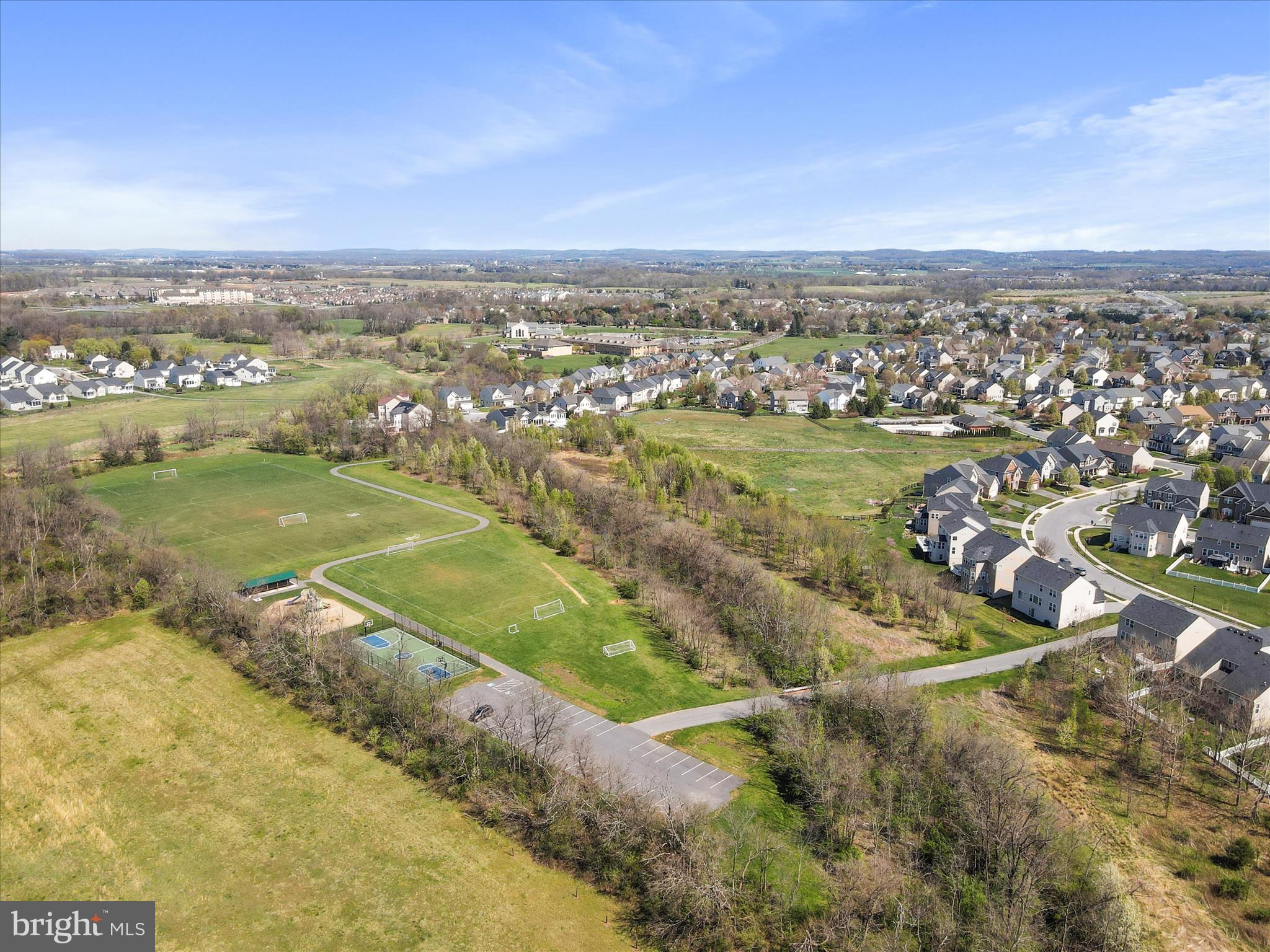 CLOVER RIDGE - Residential