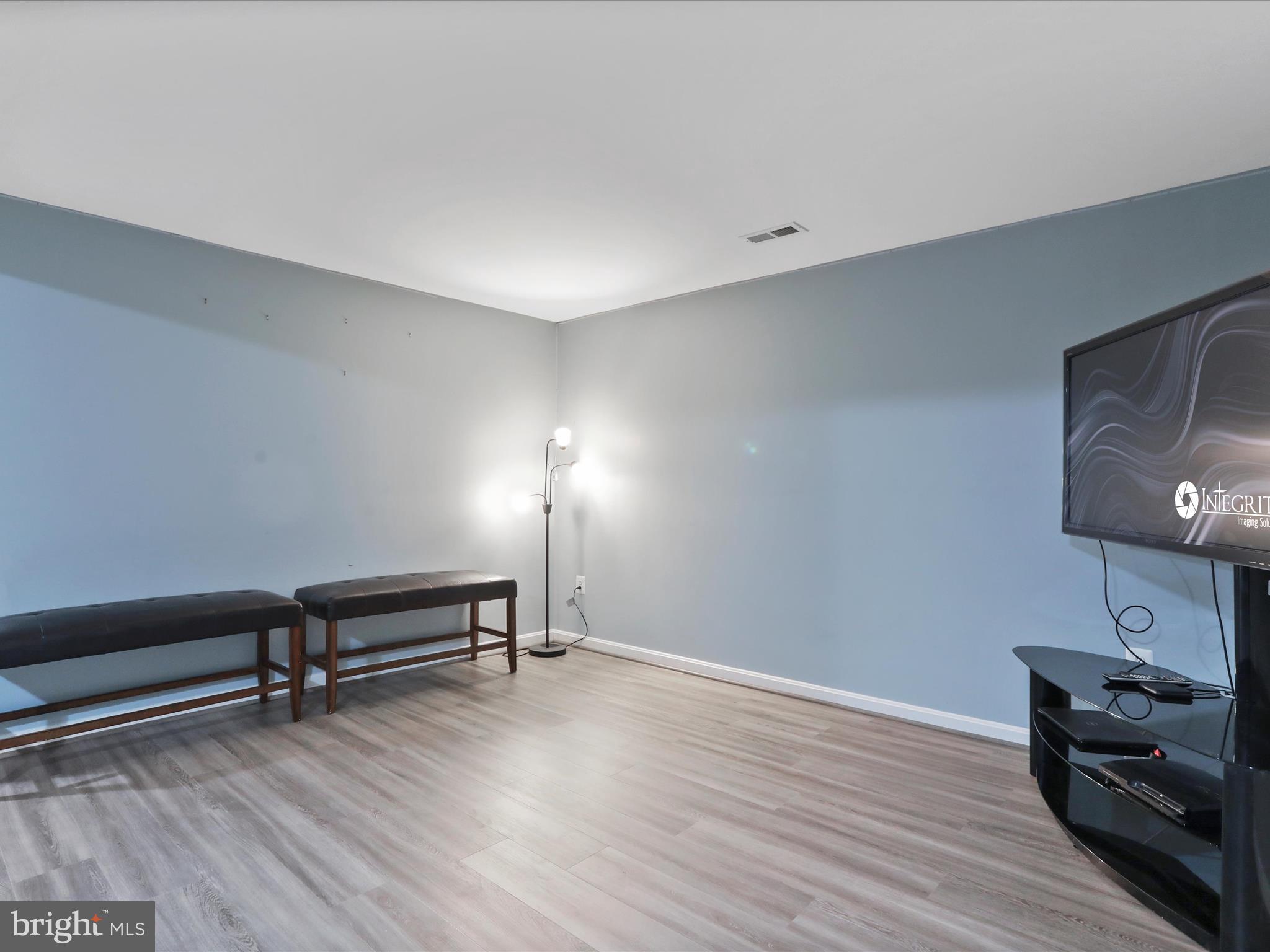 CLOVER RIDGE - Residential