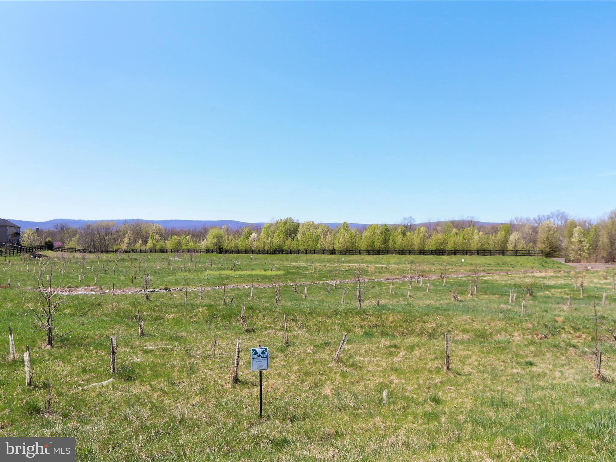 CLOVER RIDGE - Residential