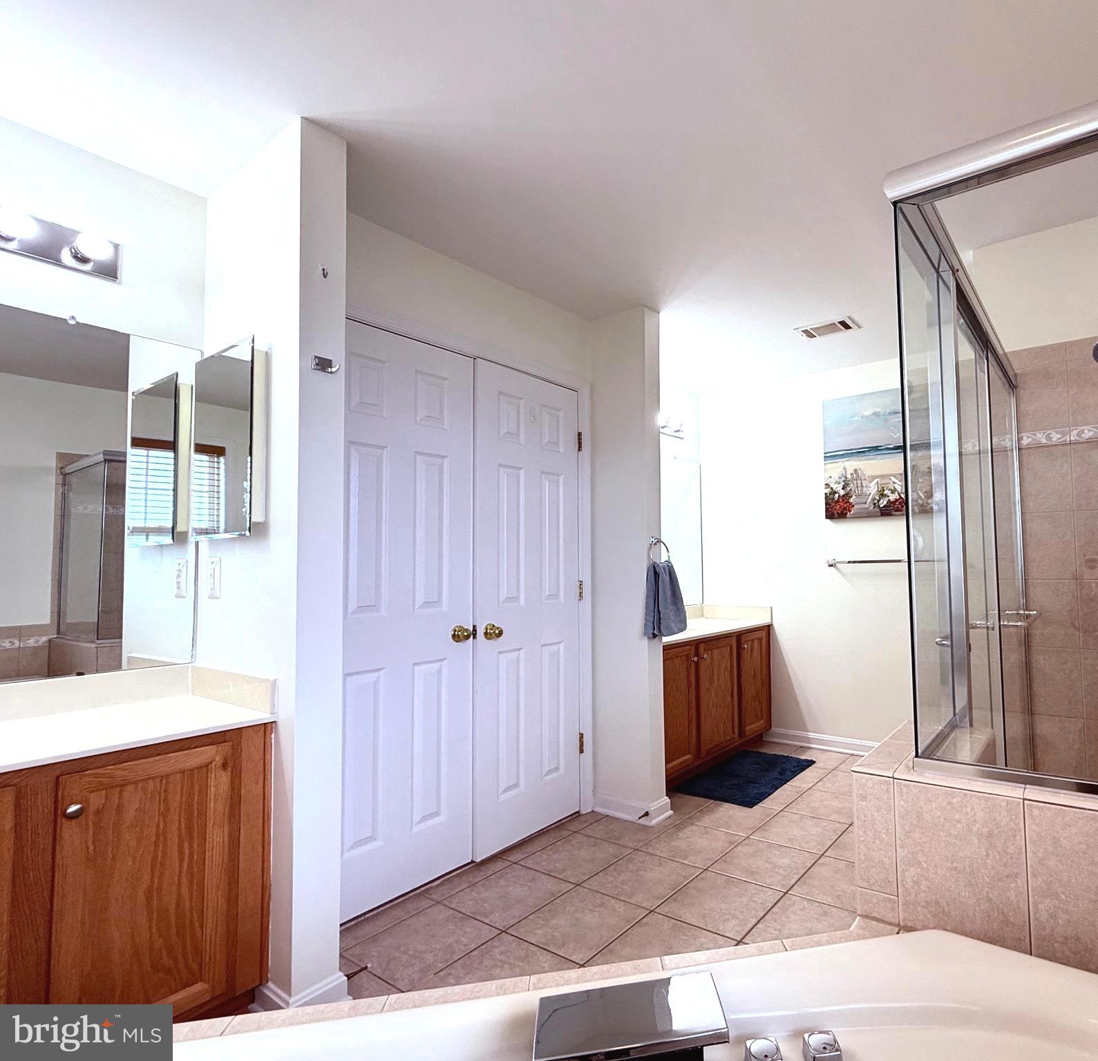 CLOVER RIDGE - Residential