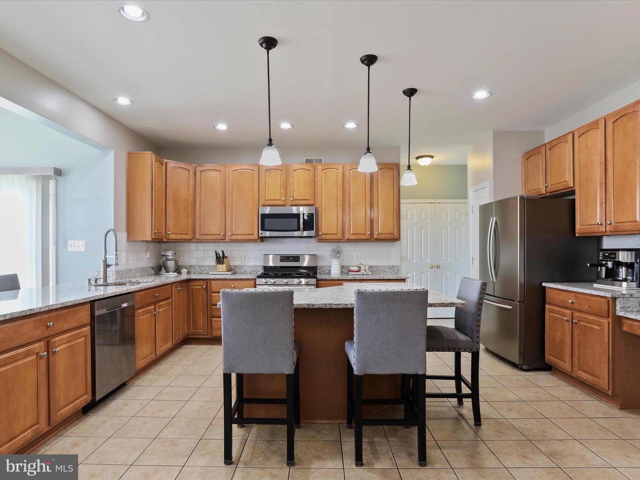 CLOVER RIDGE - Residential