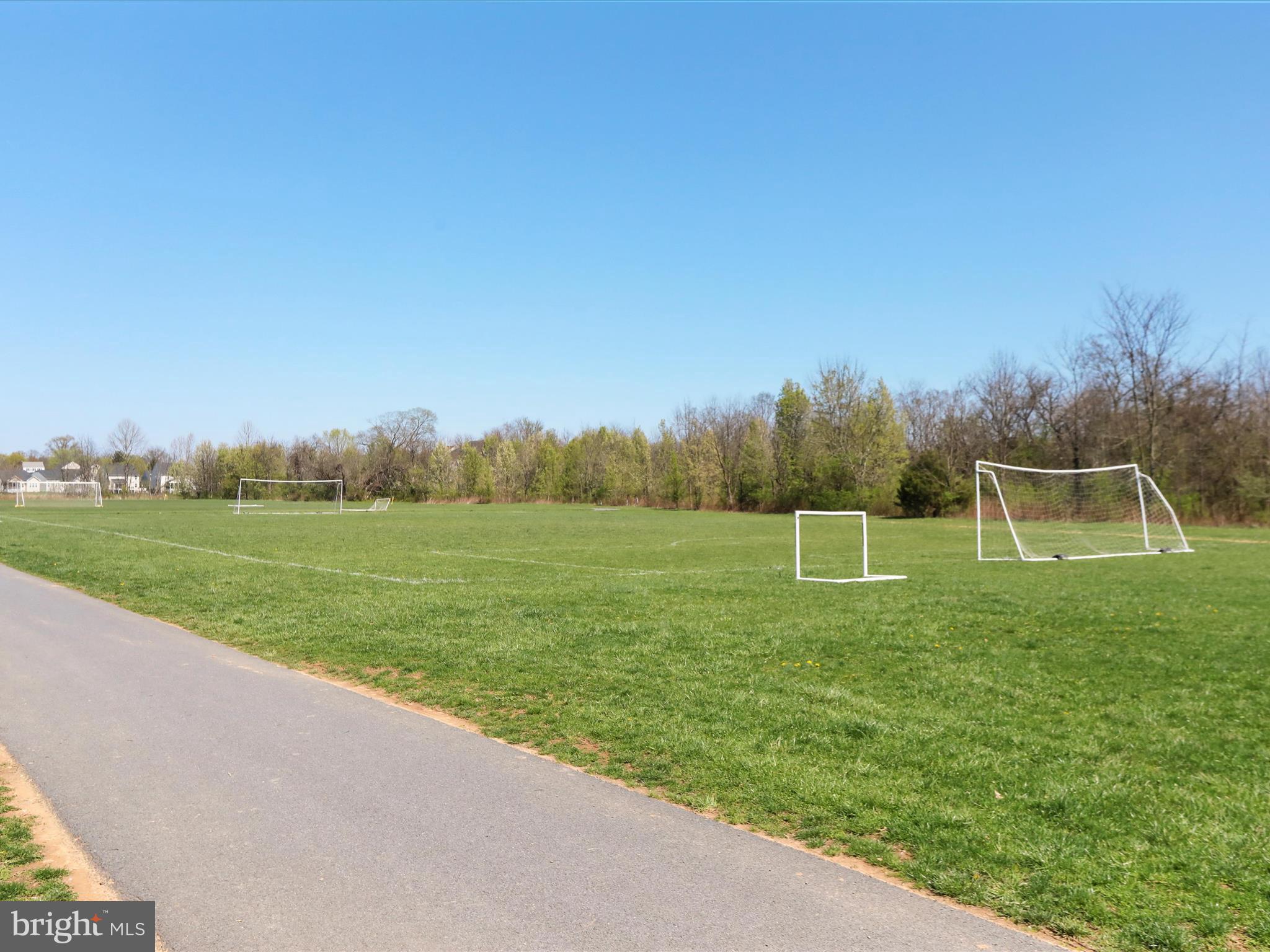 CLOVER RIDGE - Residential