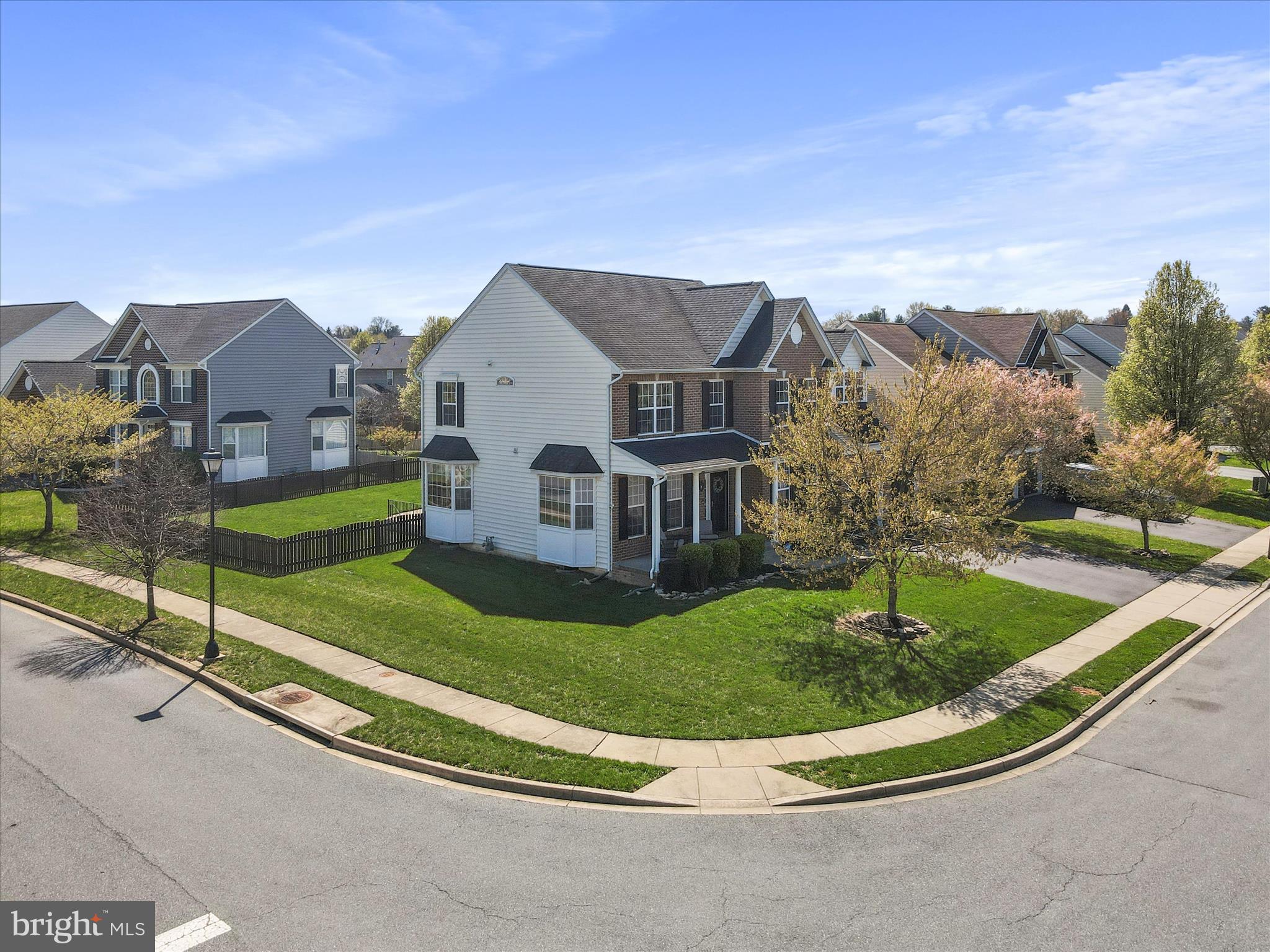 CLOVER RIDGE - Residential