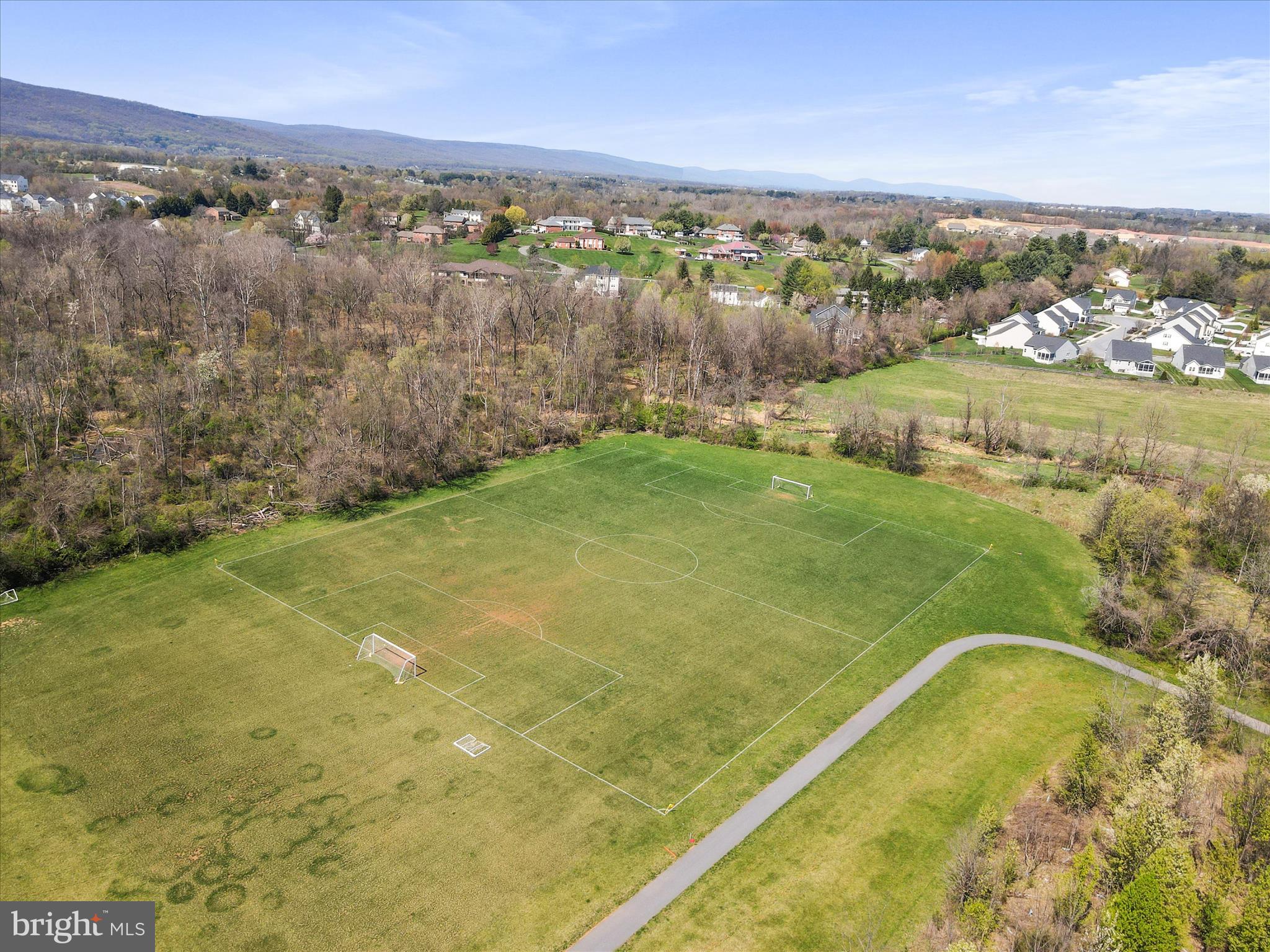 CLOVER RIDGE - Residential