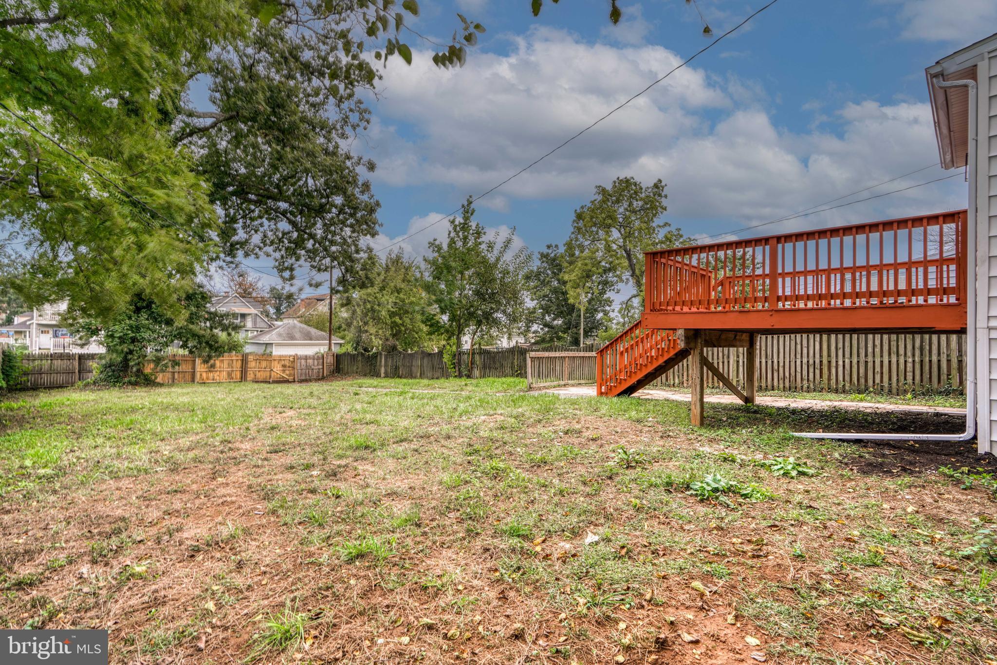 HOWARD PARK - Residential