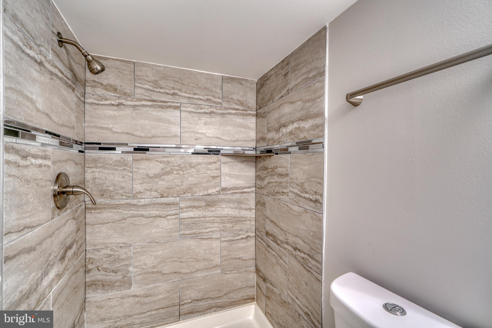 HOWARD PARK - Residential