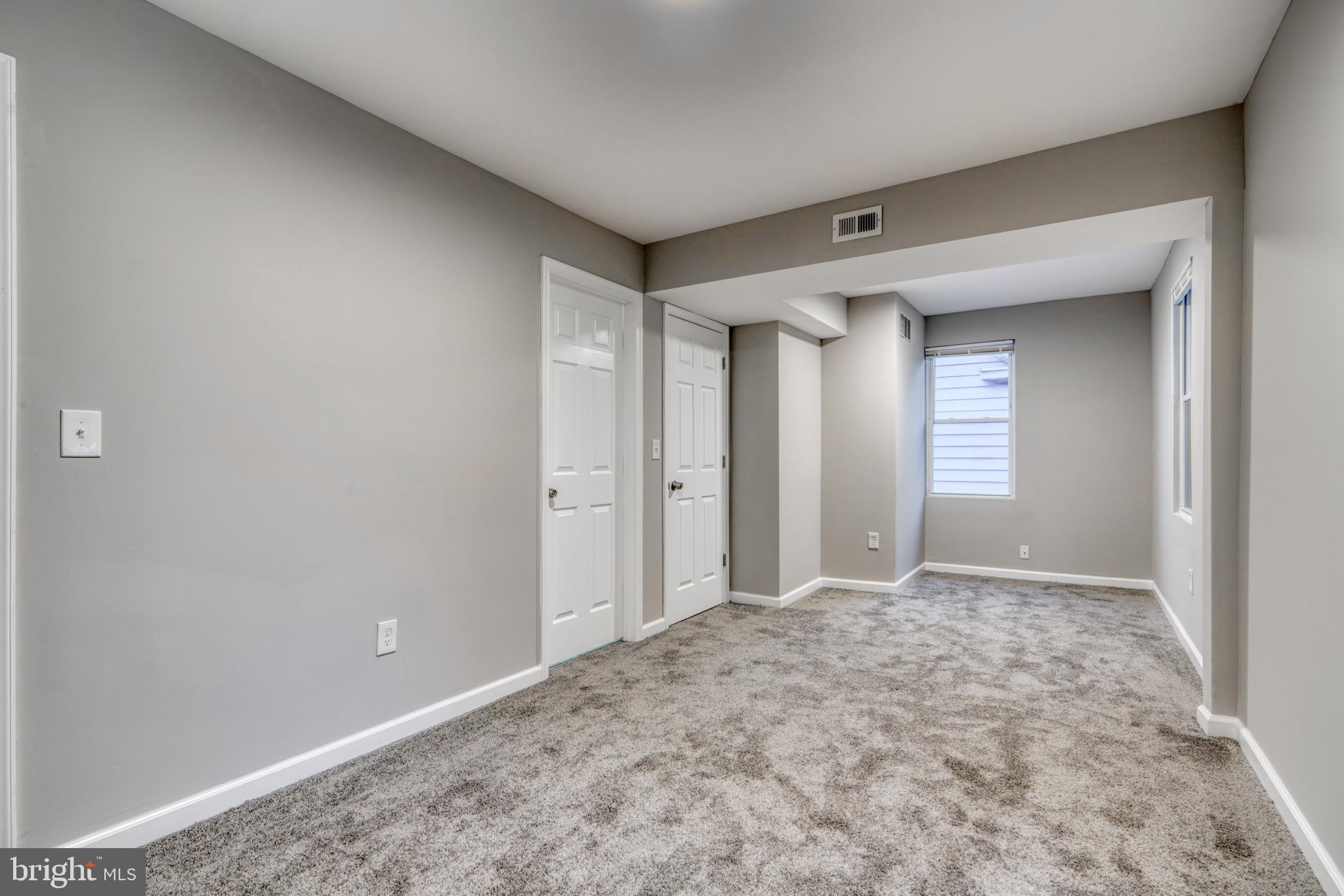 HOWARD PARK - Residential