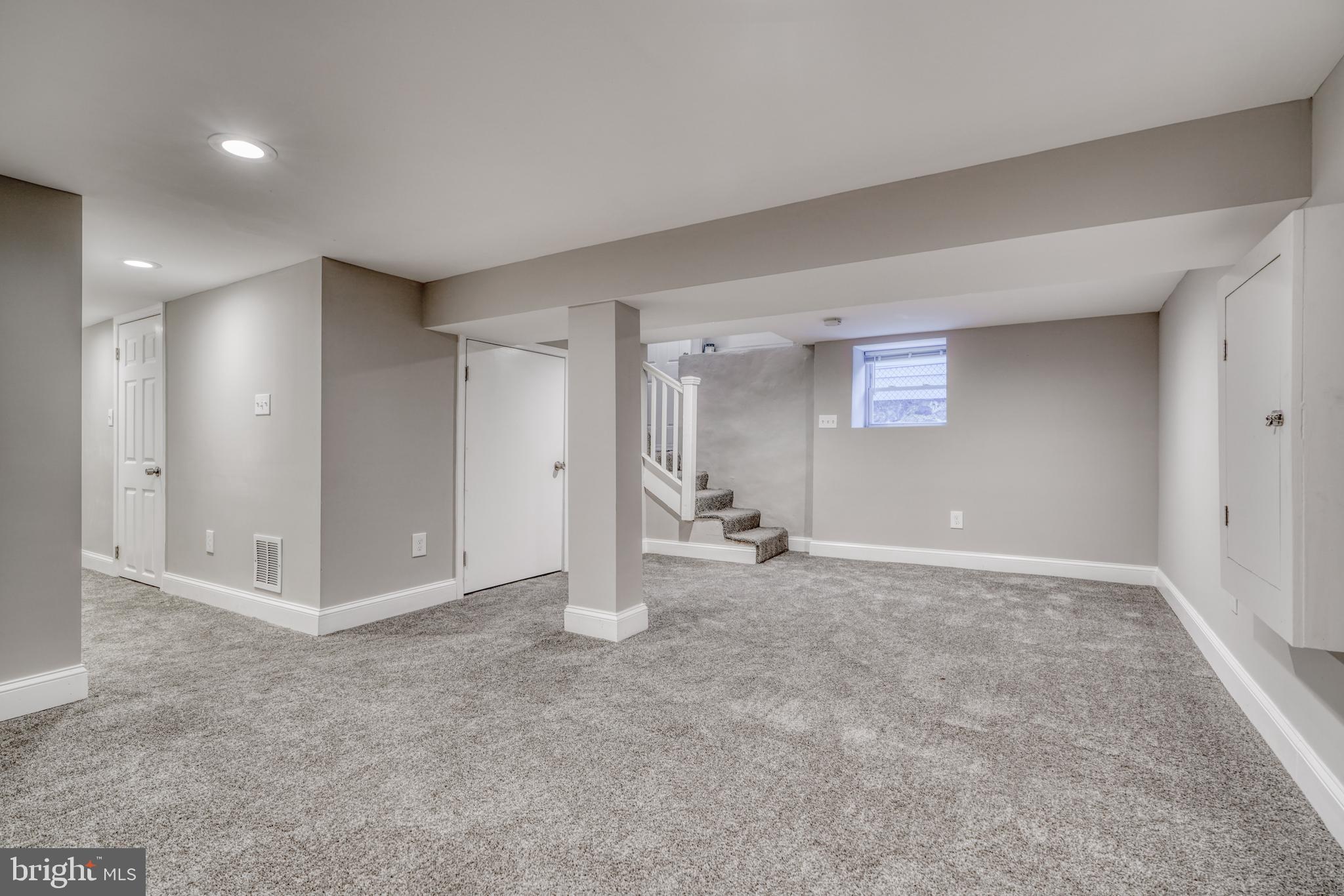 HOWARD PARK - Residential