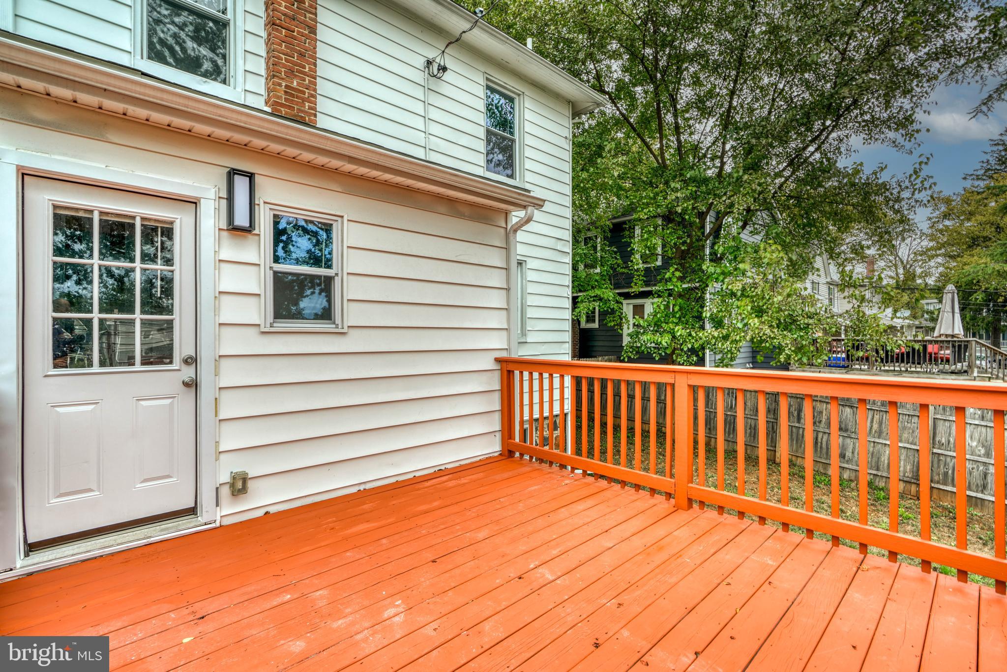 HOWARD PARK - Residential